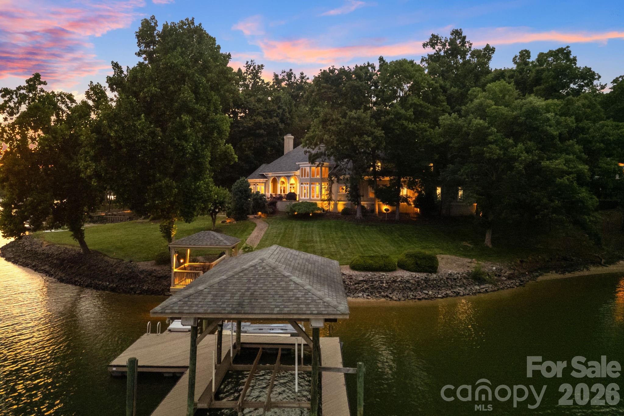 Windy Oaks - Residential