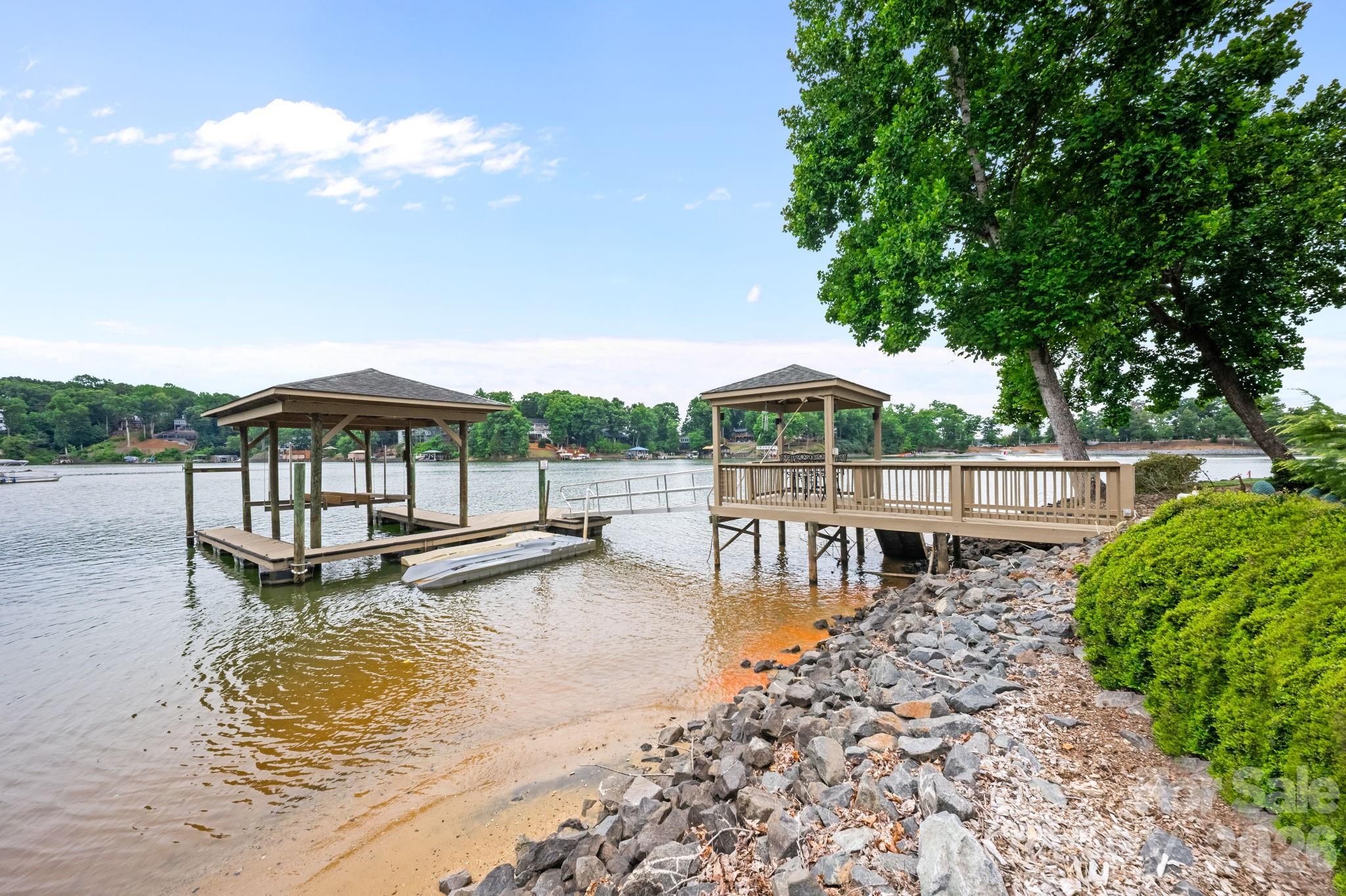 Windy Oaks - Residential