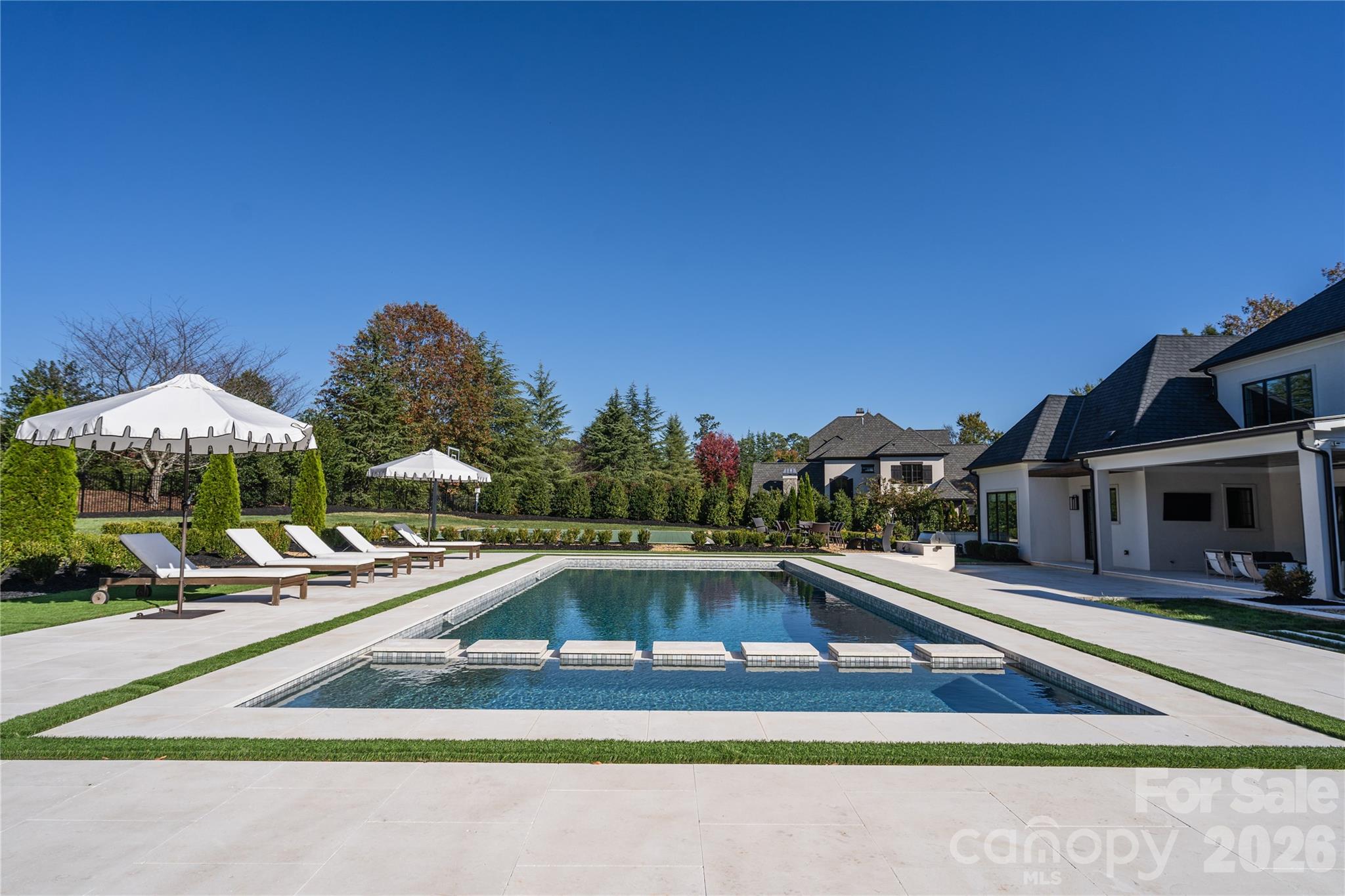 Longview - Residential