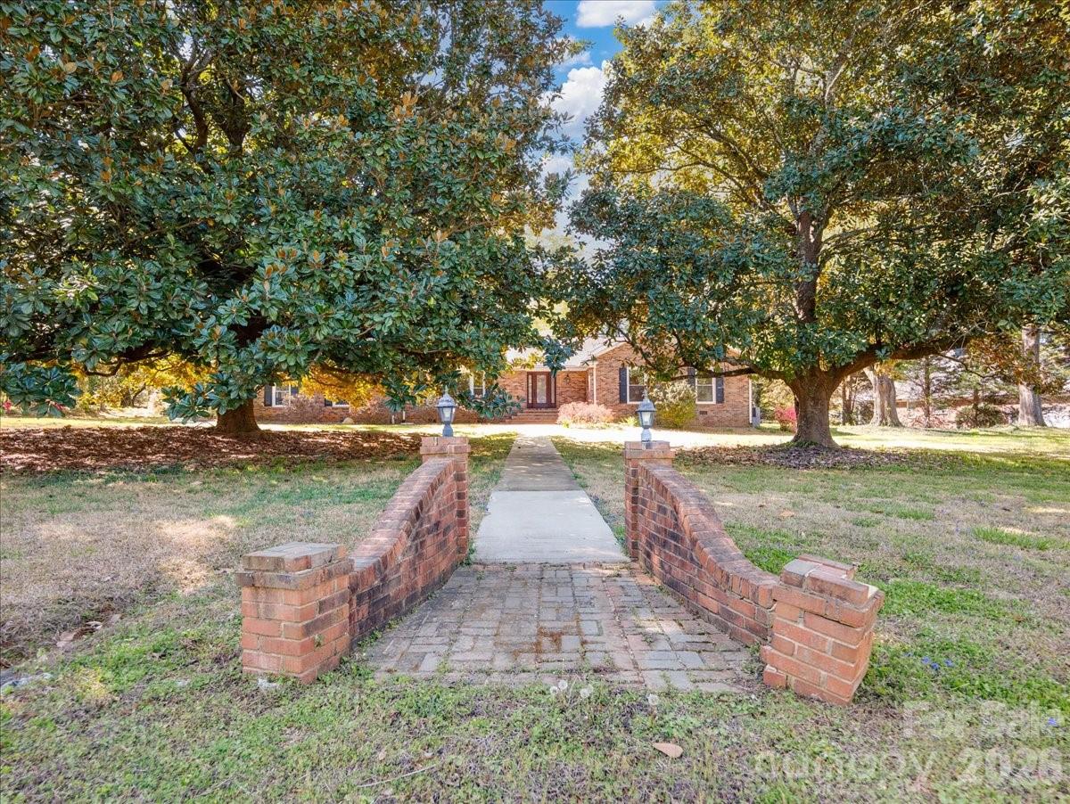 Fairlawn - Residential