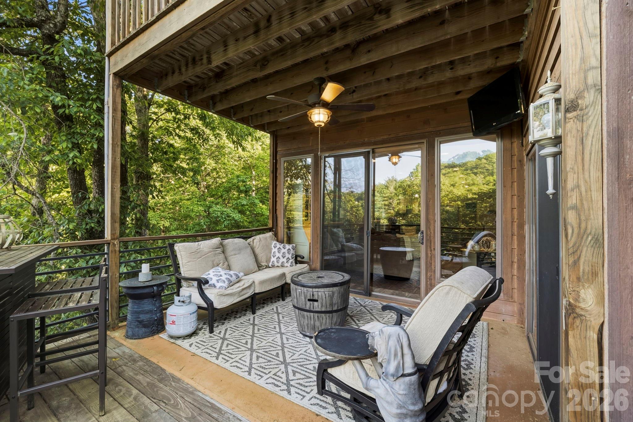 Toxaway Falls Condominium - Residential