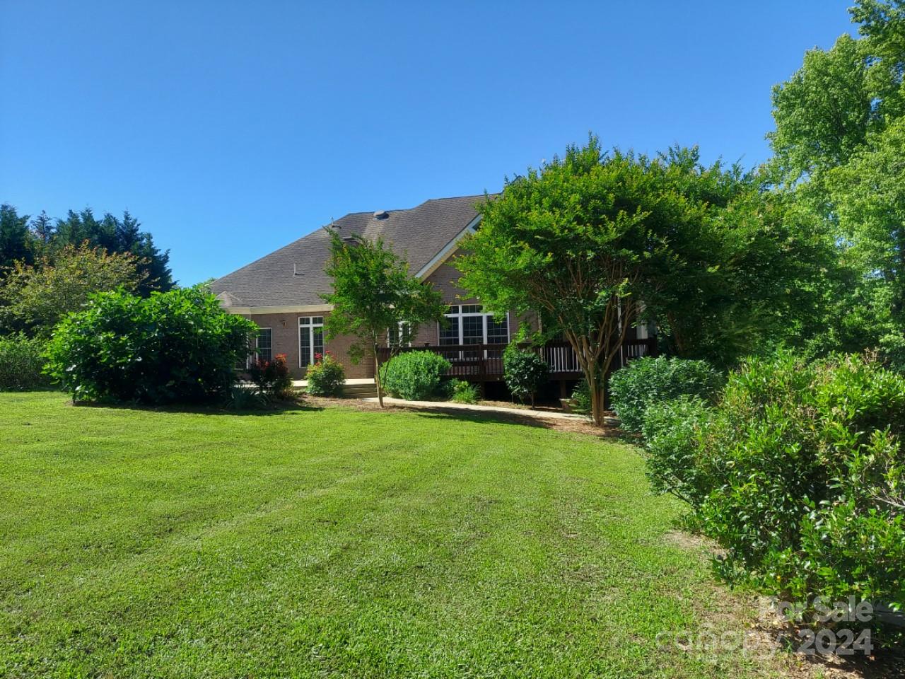 Miller Pond - Residential