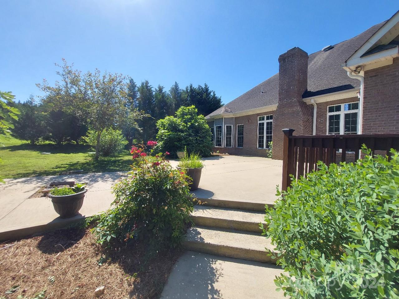 Miller Pond - Residential