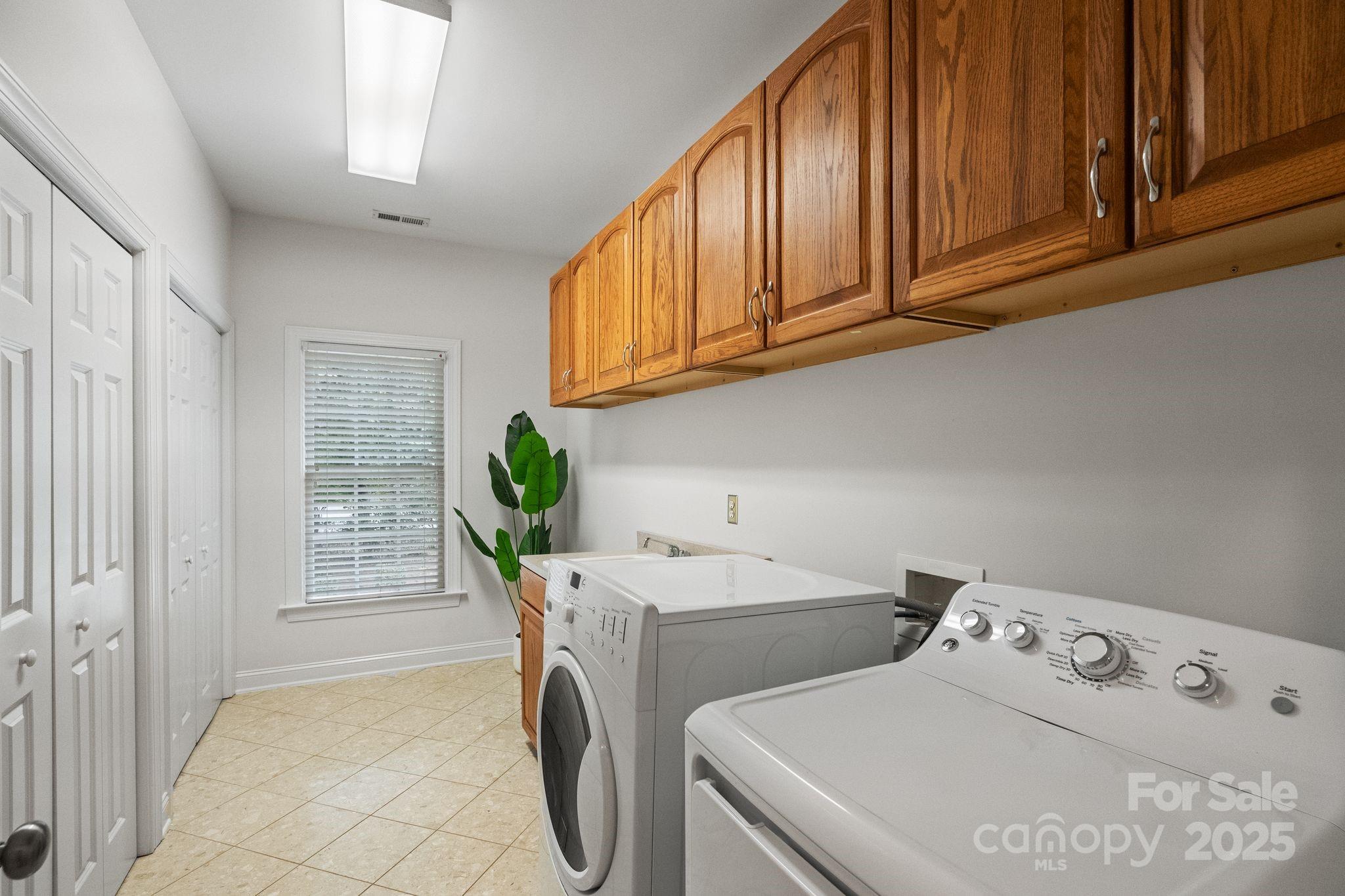 West Pointe - Residential
