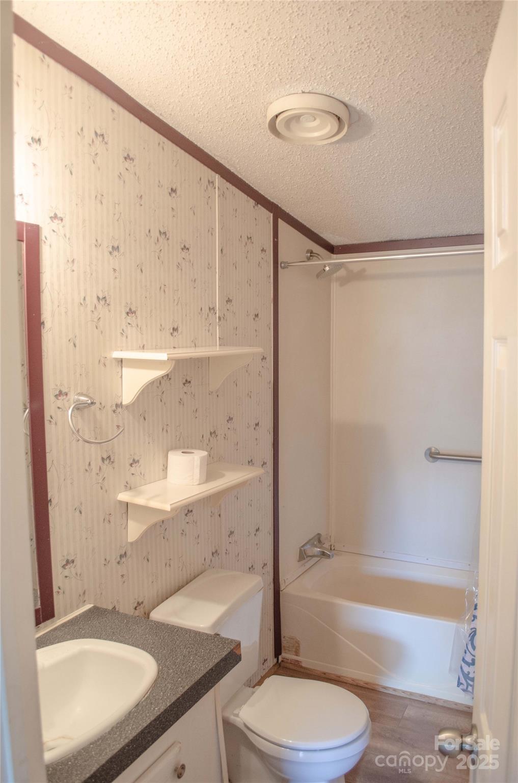 Travis Acres - Residential