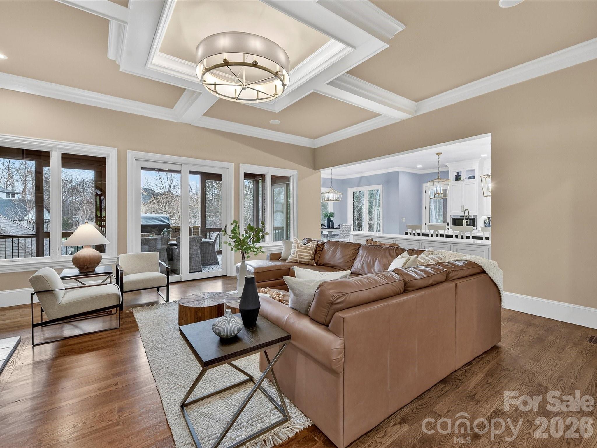 Chatsworth - Residential