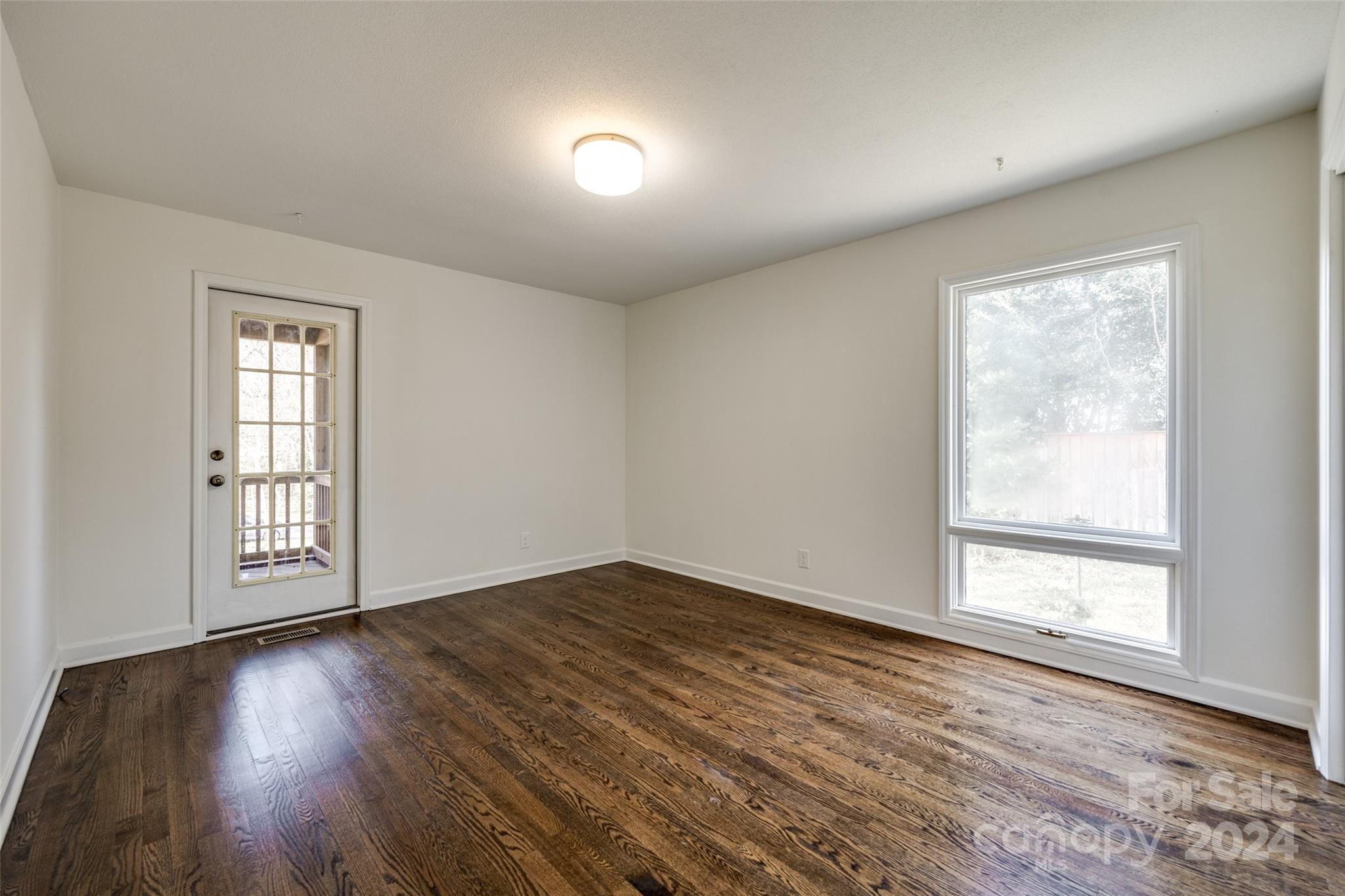 Poplar Forest - Residential