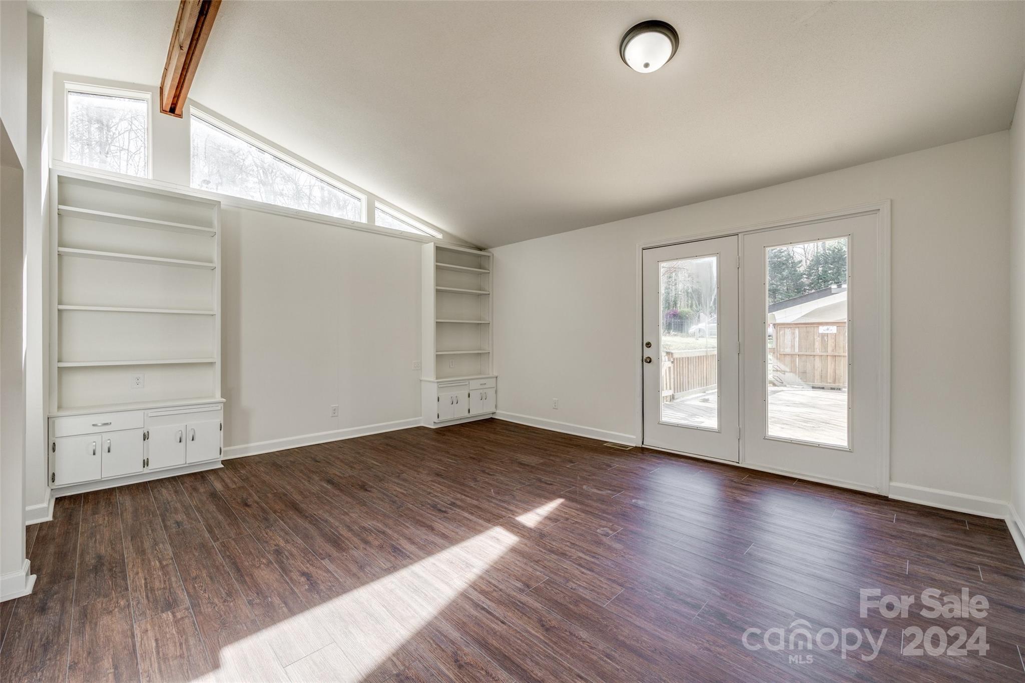 Poplar Forest - Residential