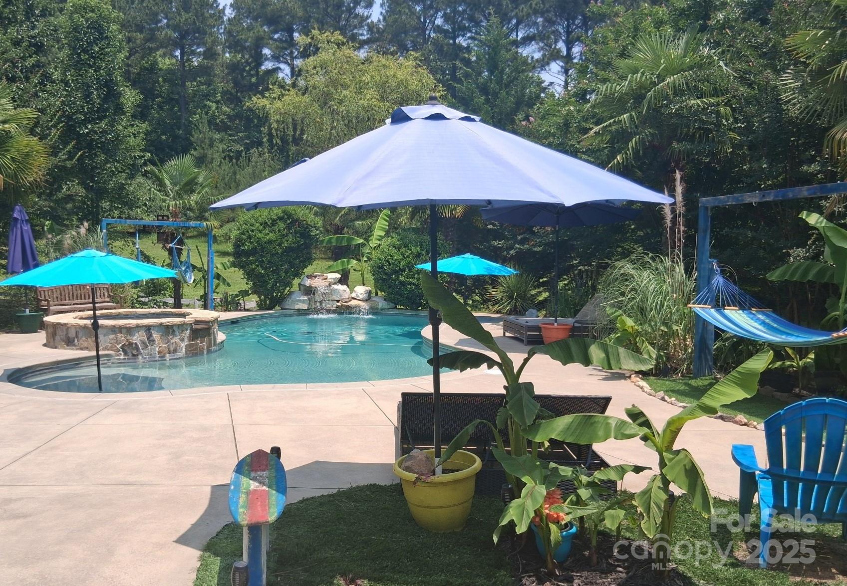 Tioga Pointe - Residential