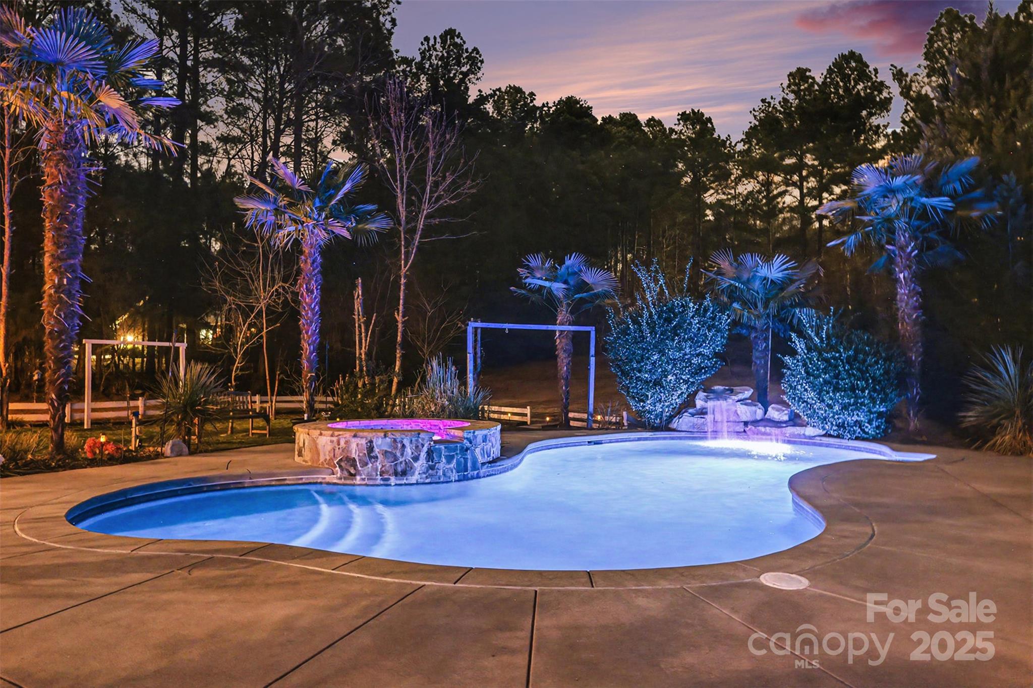 Tioga Pointe - Residential