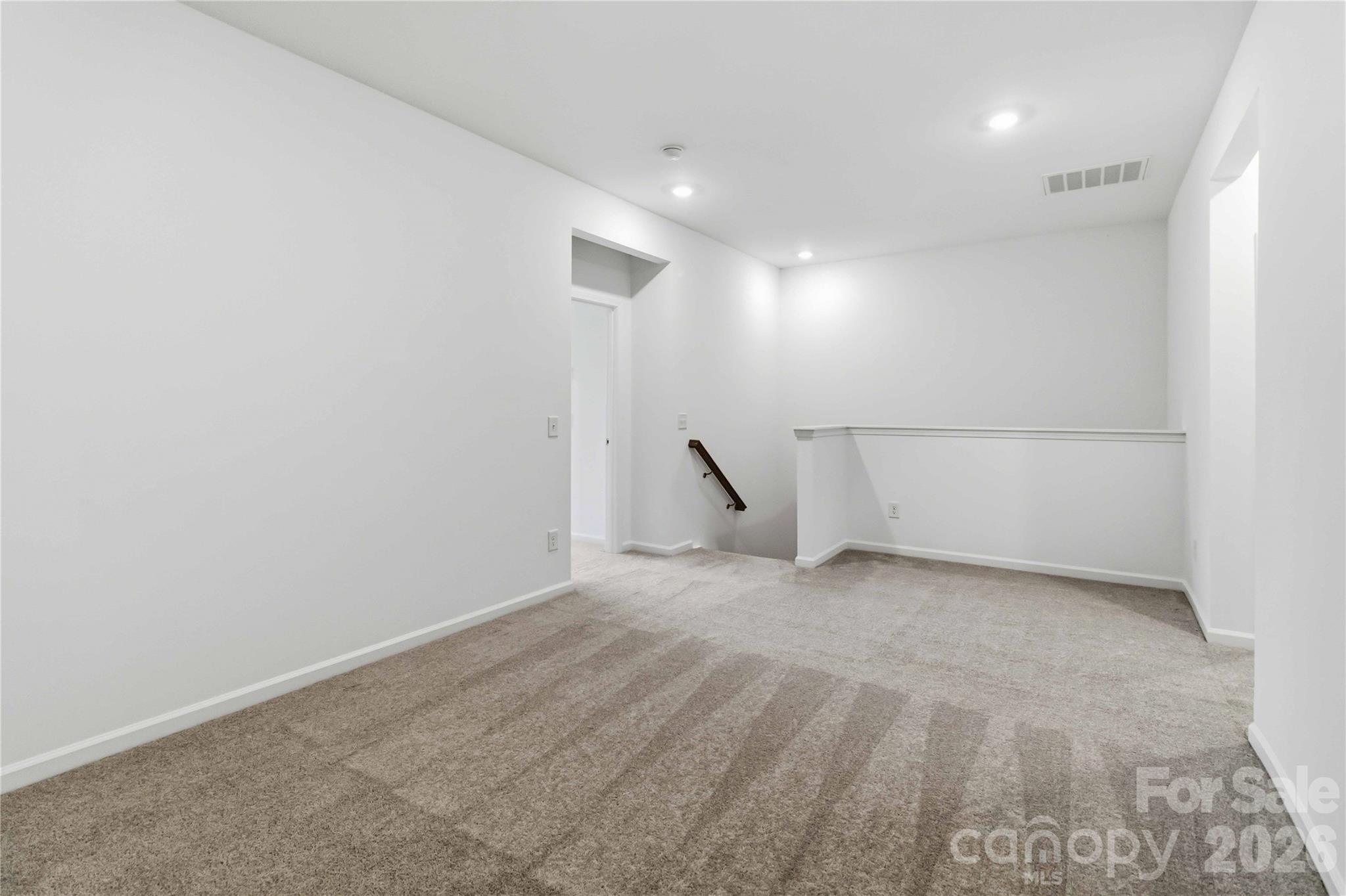 The Ridge at Sugar Creek - Residential