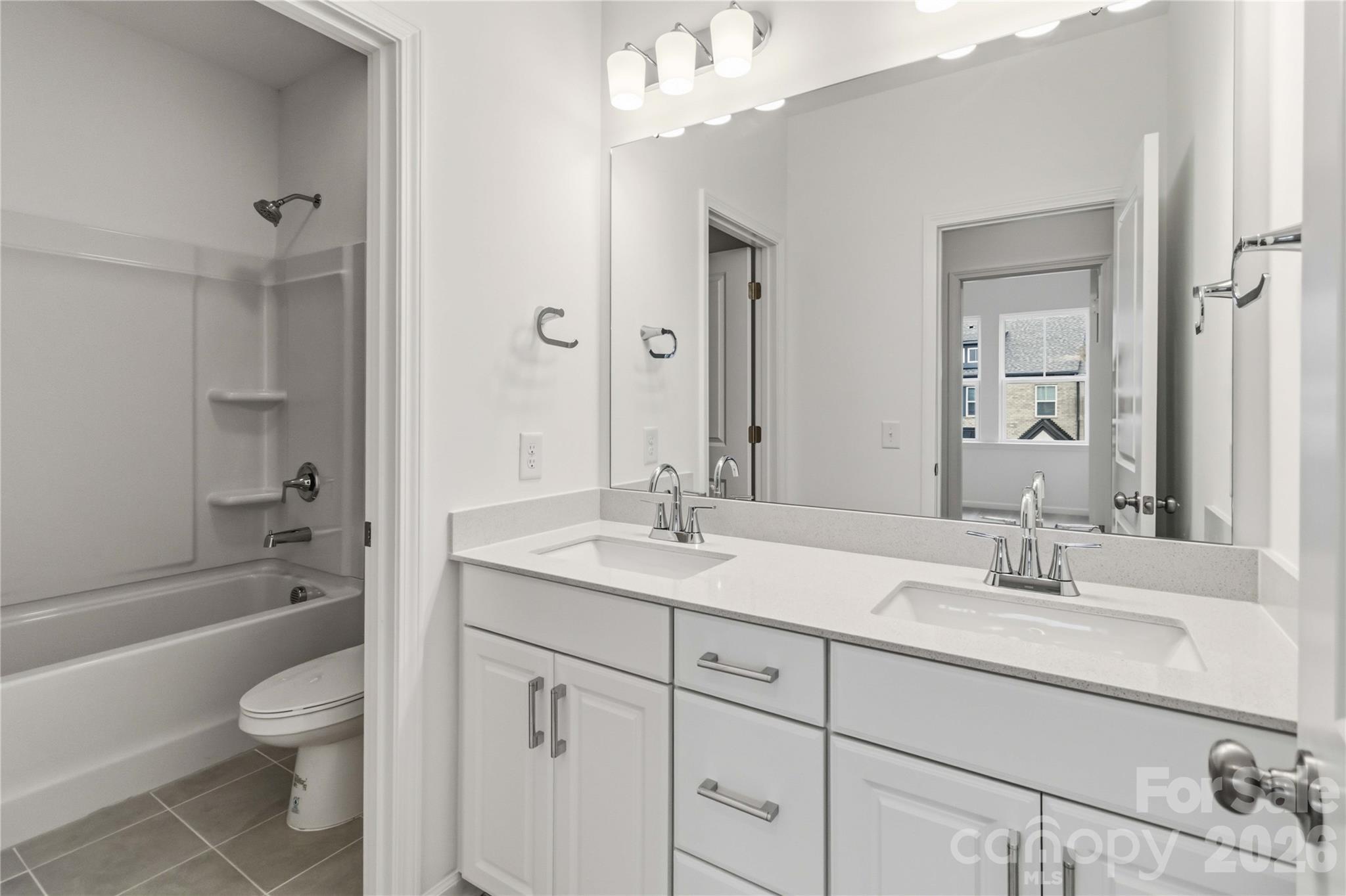 The Ridge at Sugar Creek - Residential