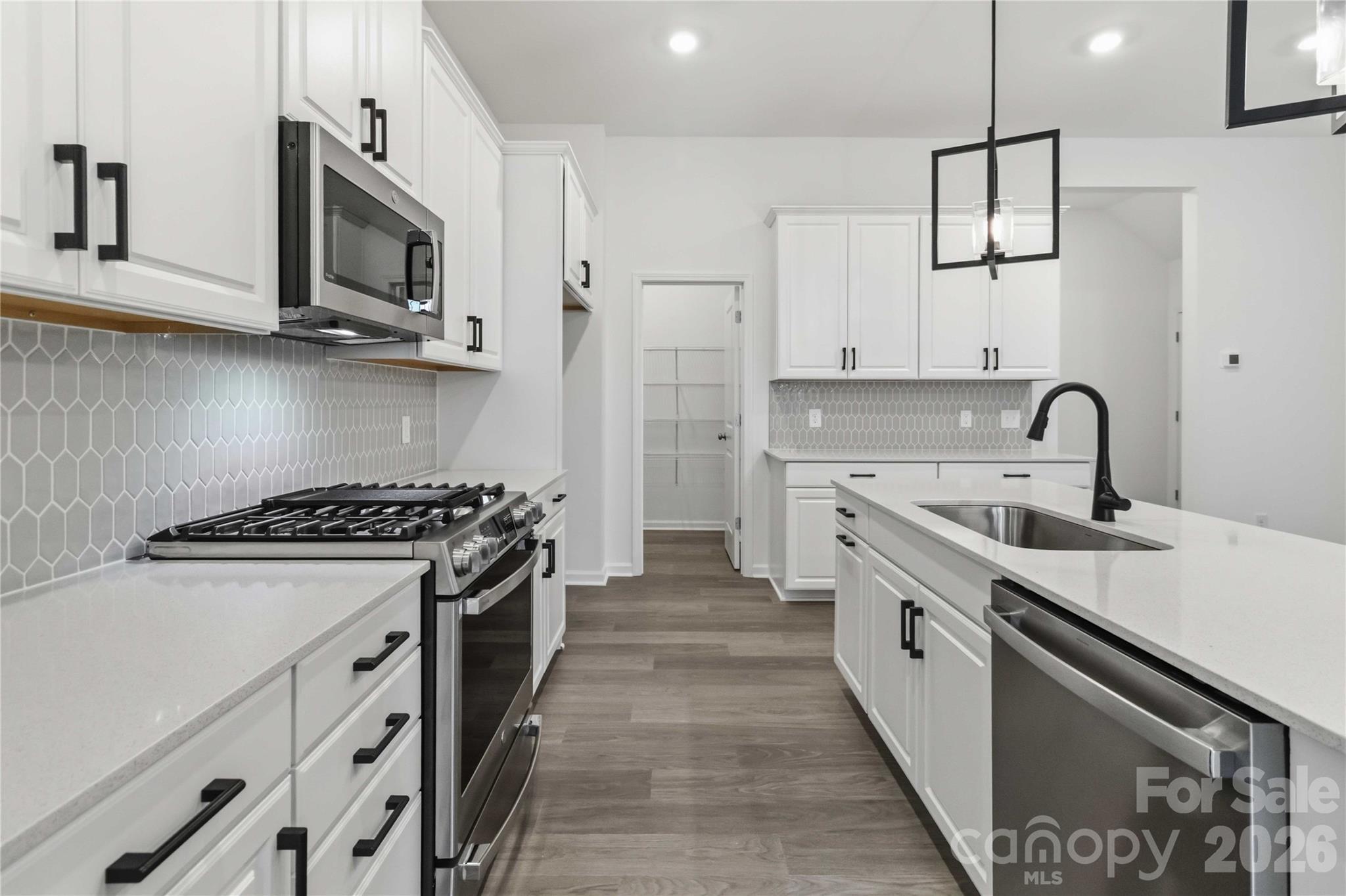 The Ridge at Sugar Creek - Residential