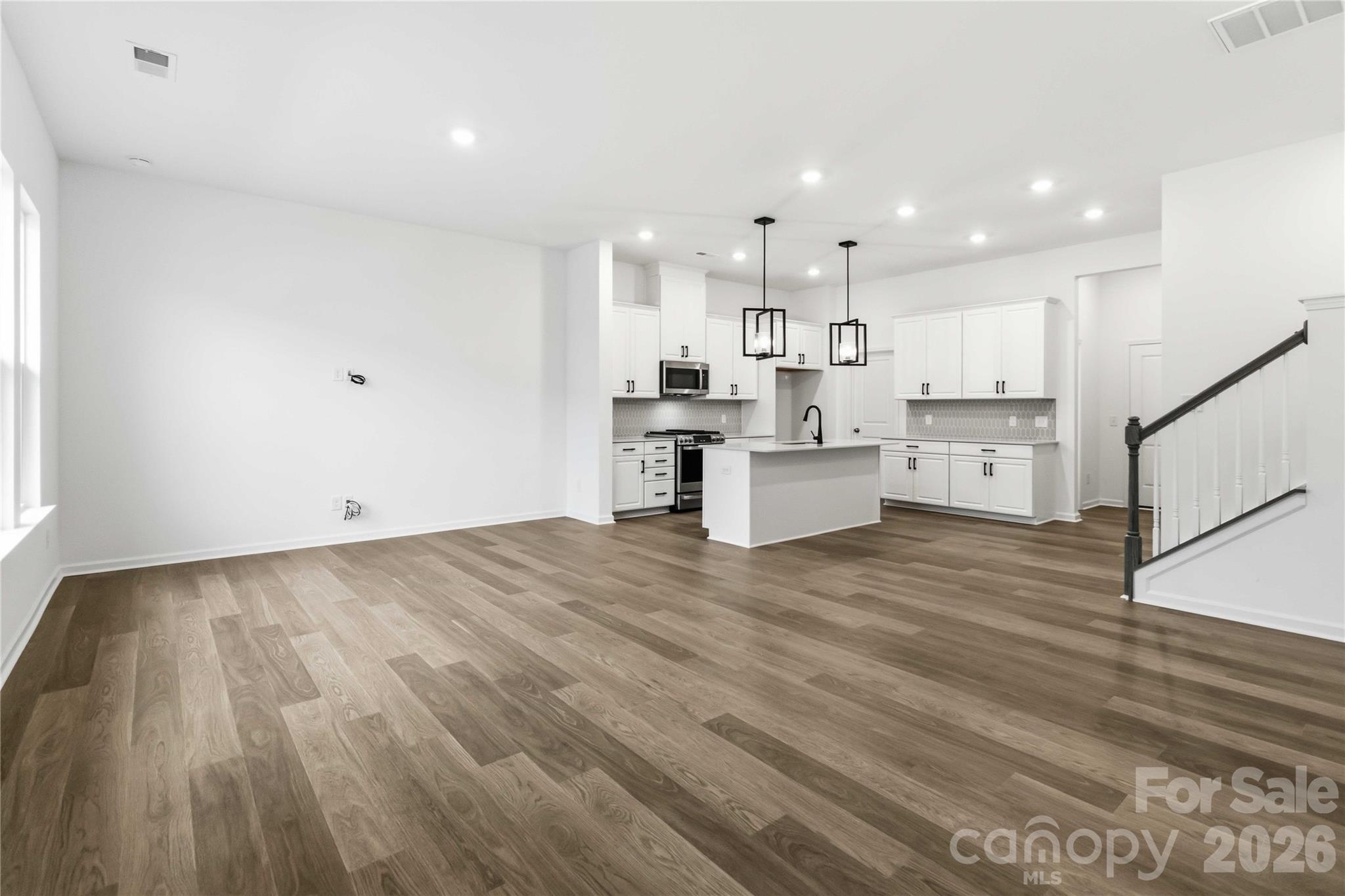 The Ridge at Sugar Creek - Residential