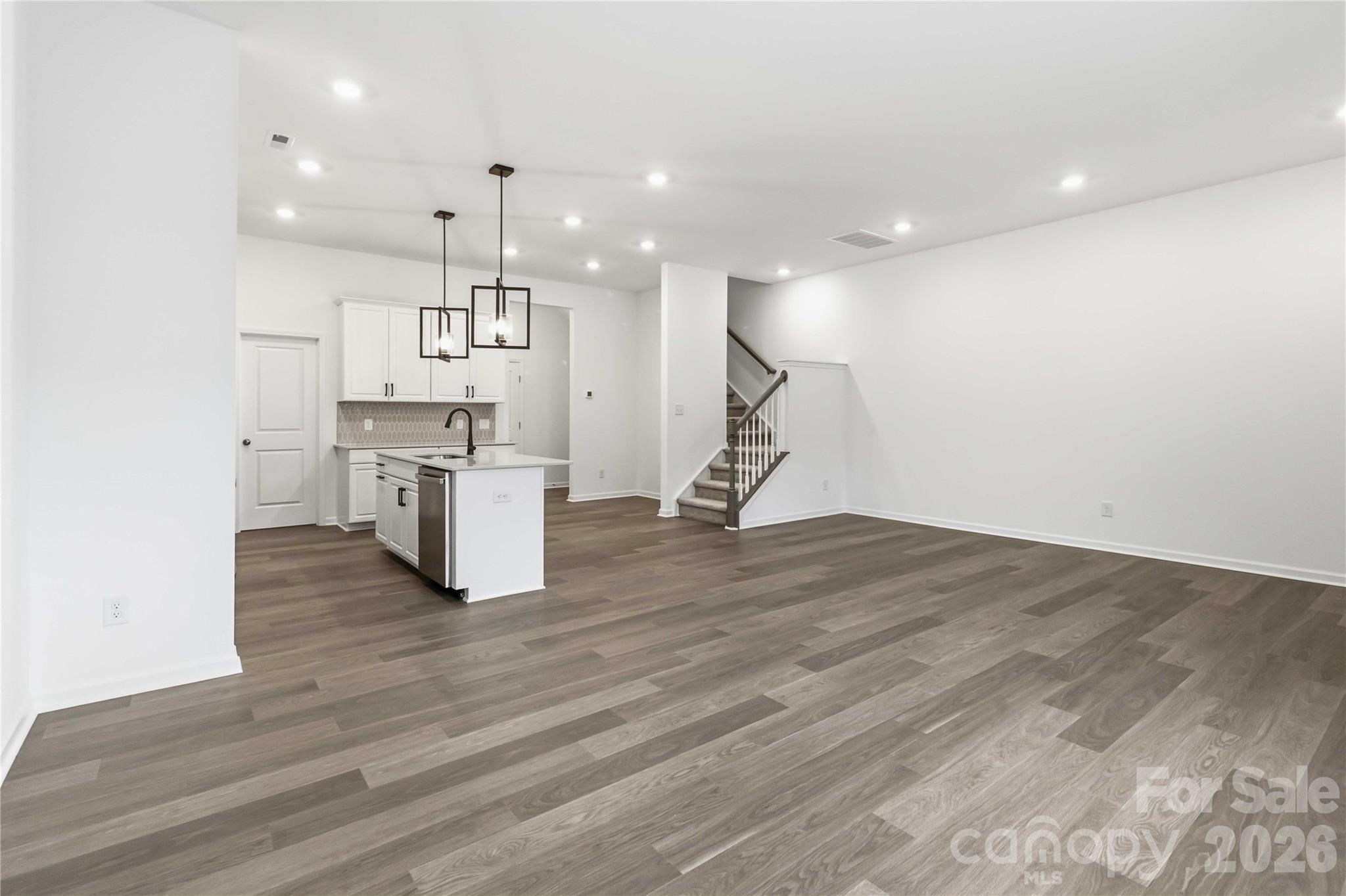 The Ridge at Sugar Creek - Residential