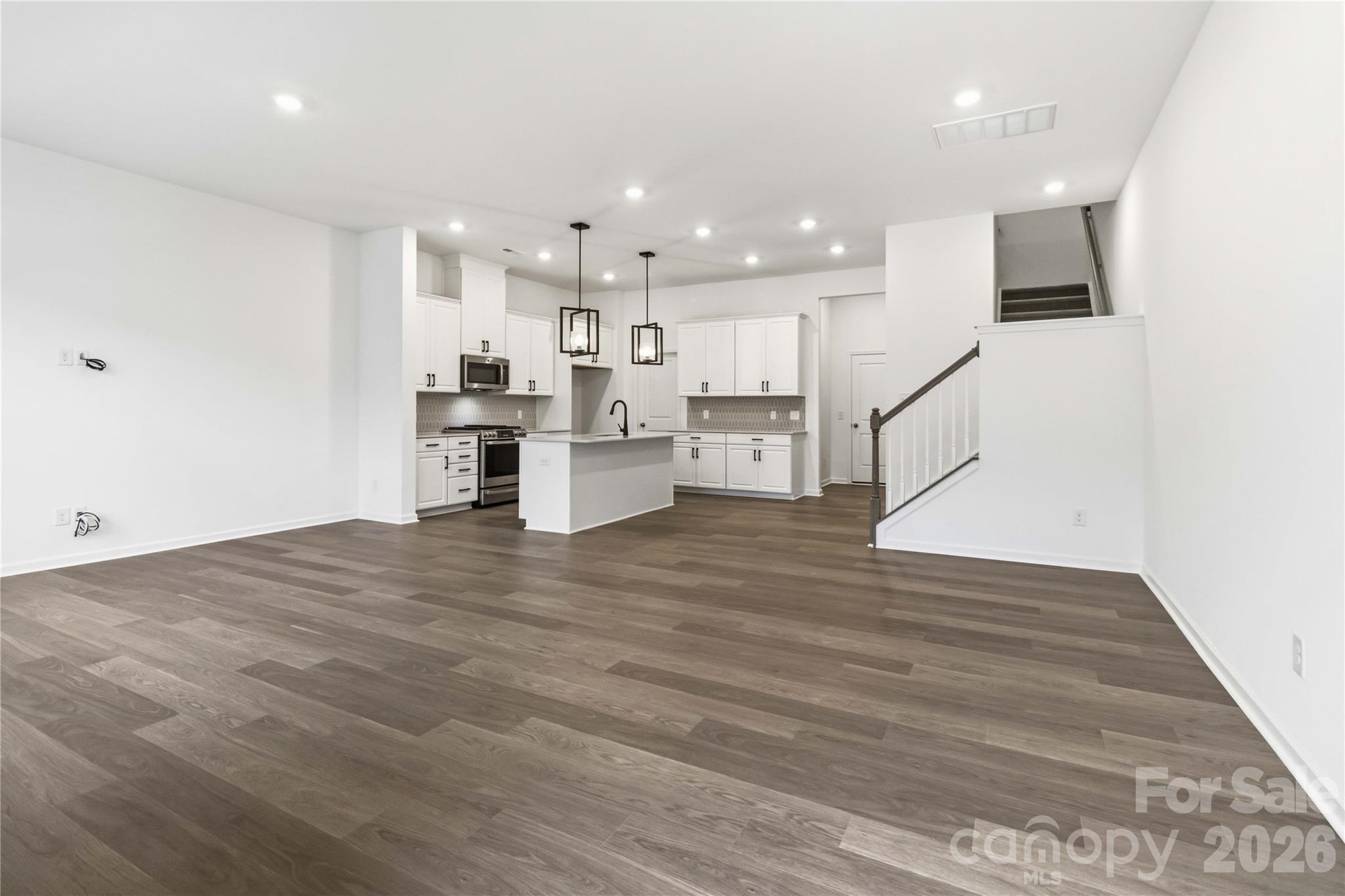 The Ridge at Sugar Creek - Residential