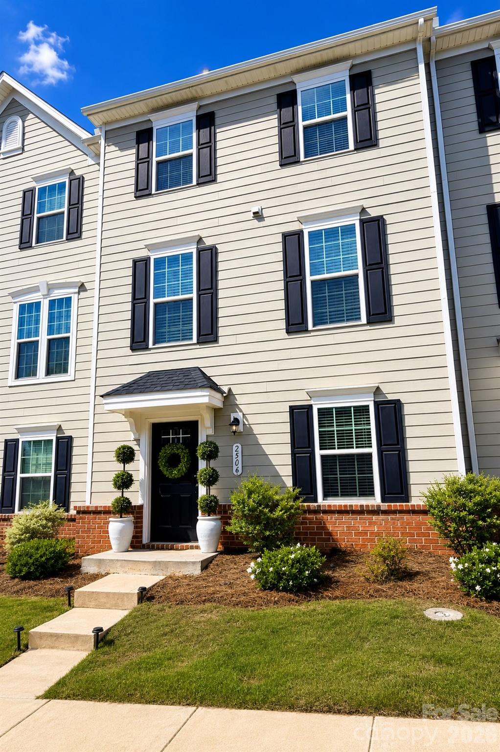 Stone Creek Townhomes - Residential