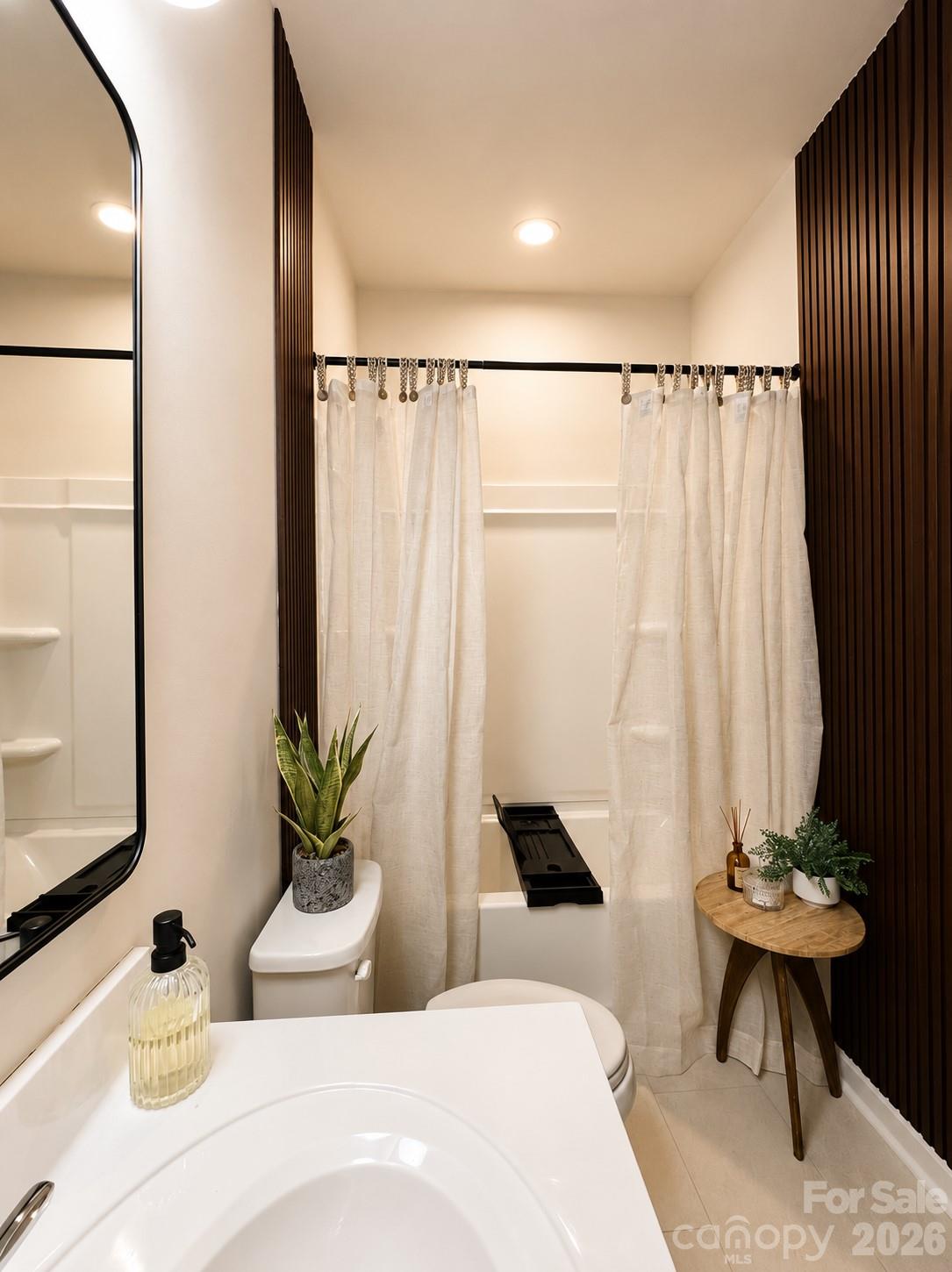 Stone Creek Townhomes - Residential