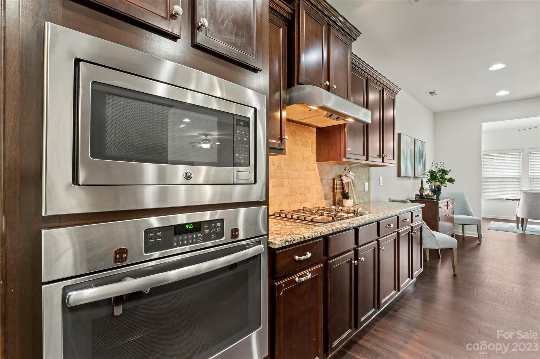 Walkers Ridge - Residential