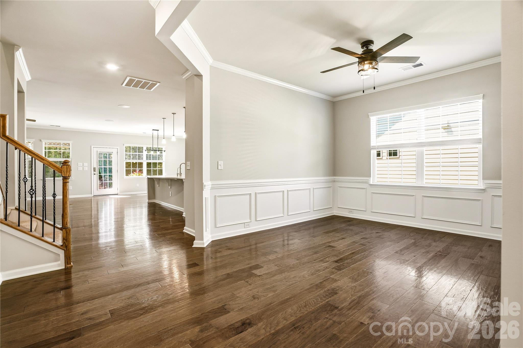 Imagery on Mtn Island - Residential