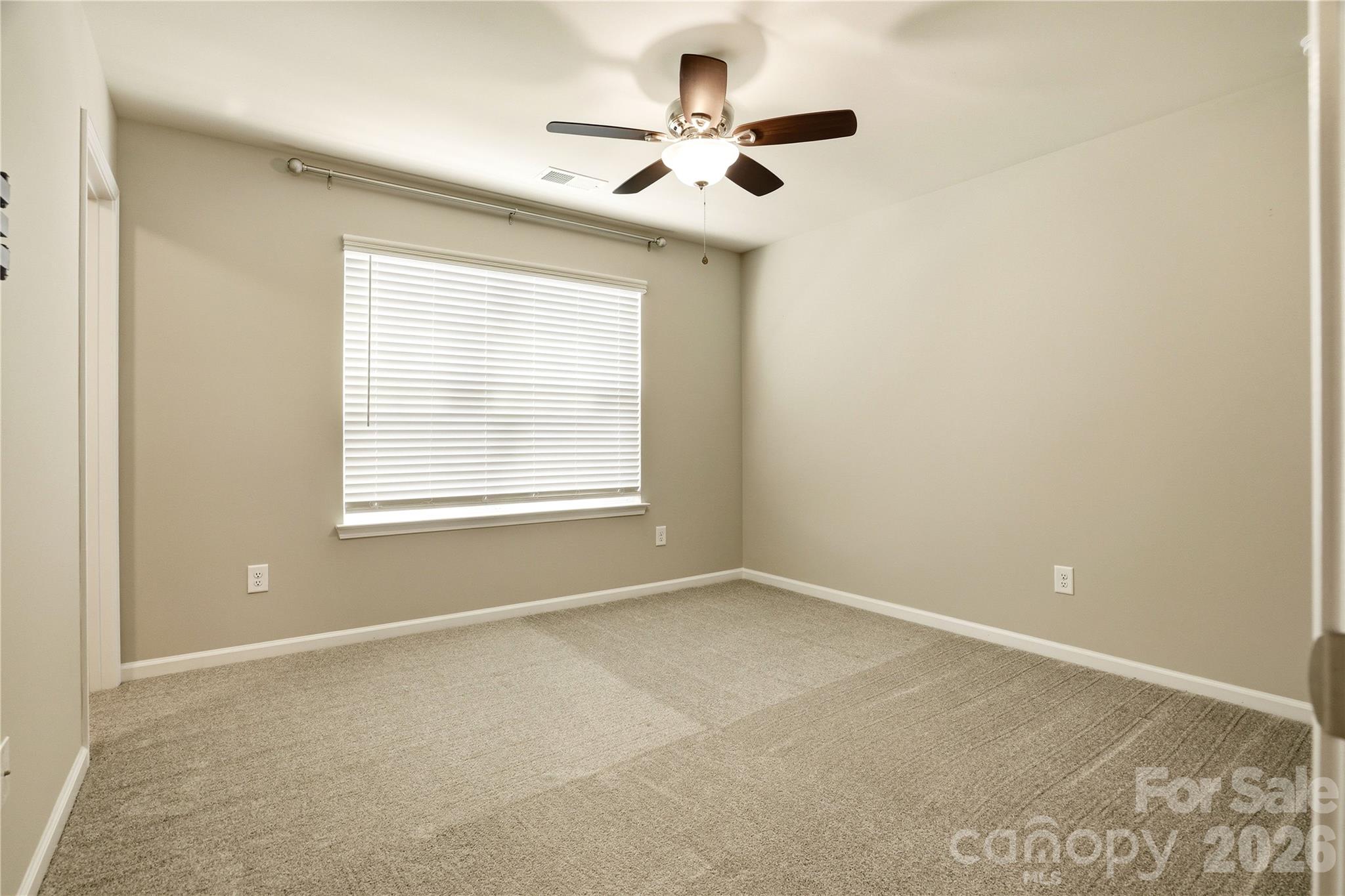 Imagery on Mtn Island - Residential