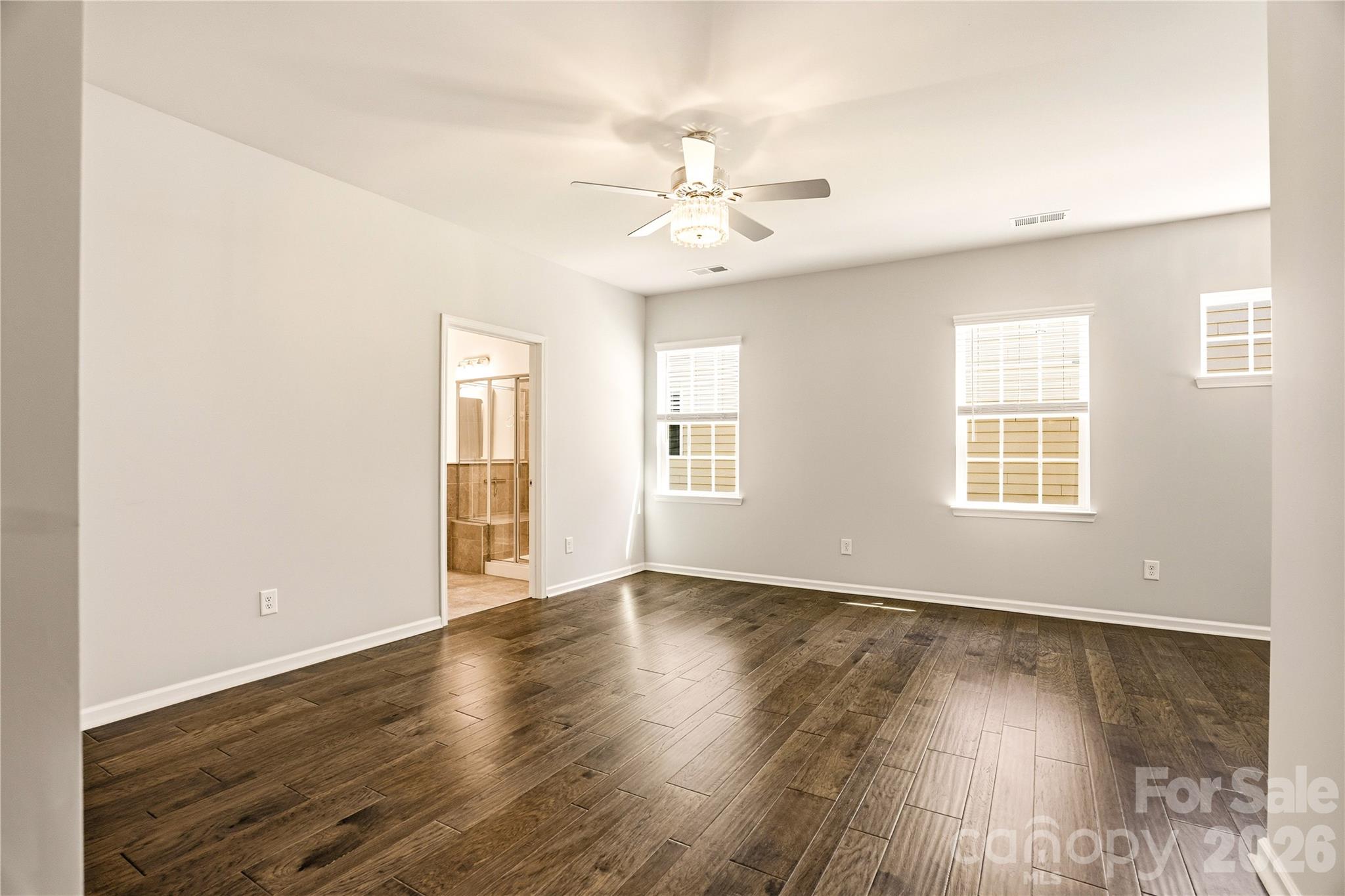 Imagery on Mtn Island - Residential