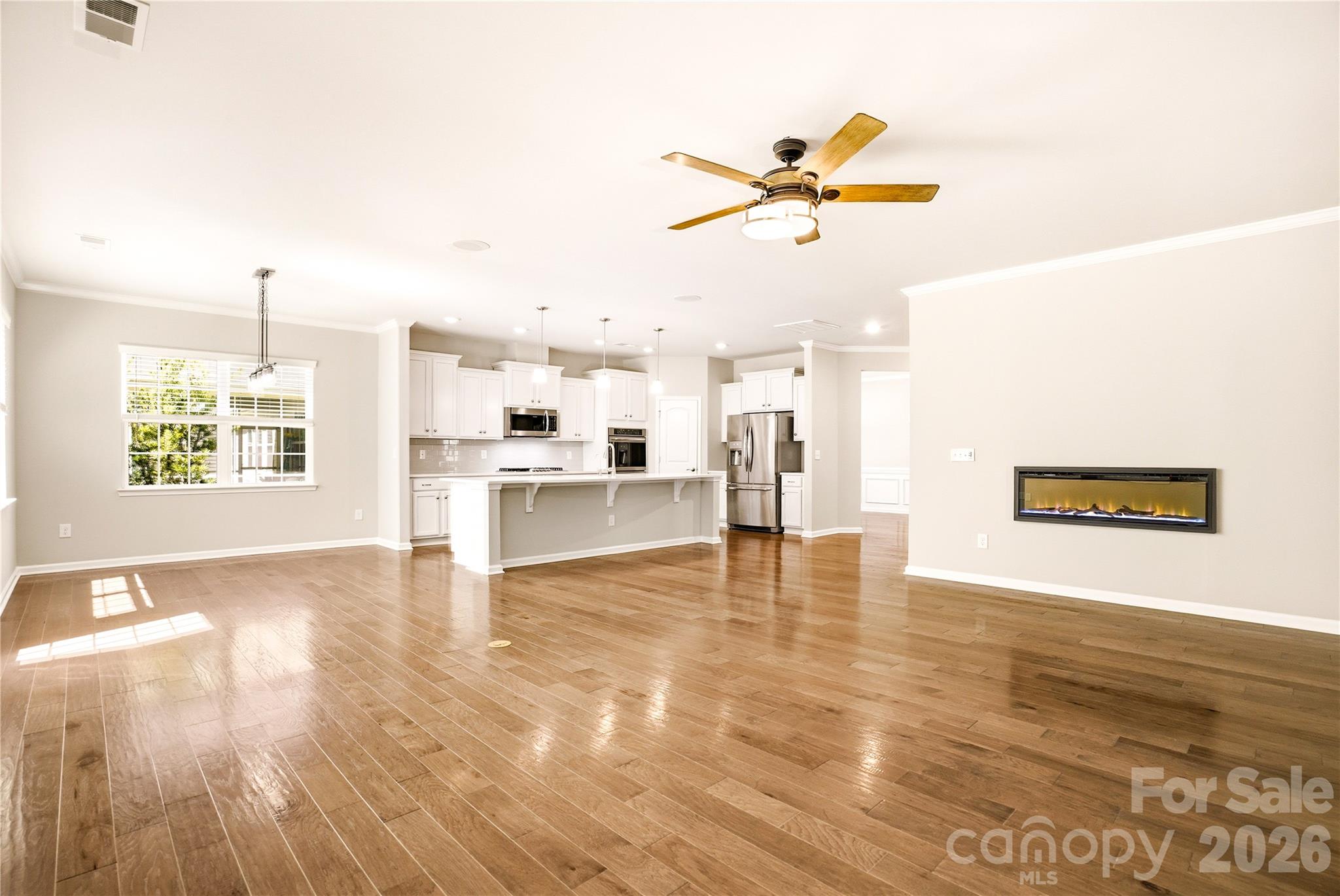 Imagery on Mtn Island - Residential