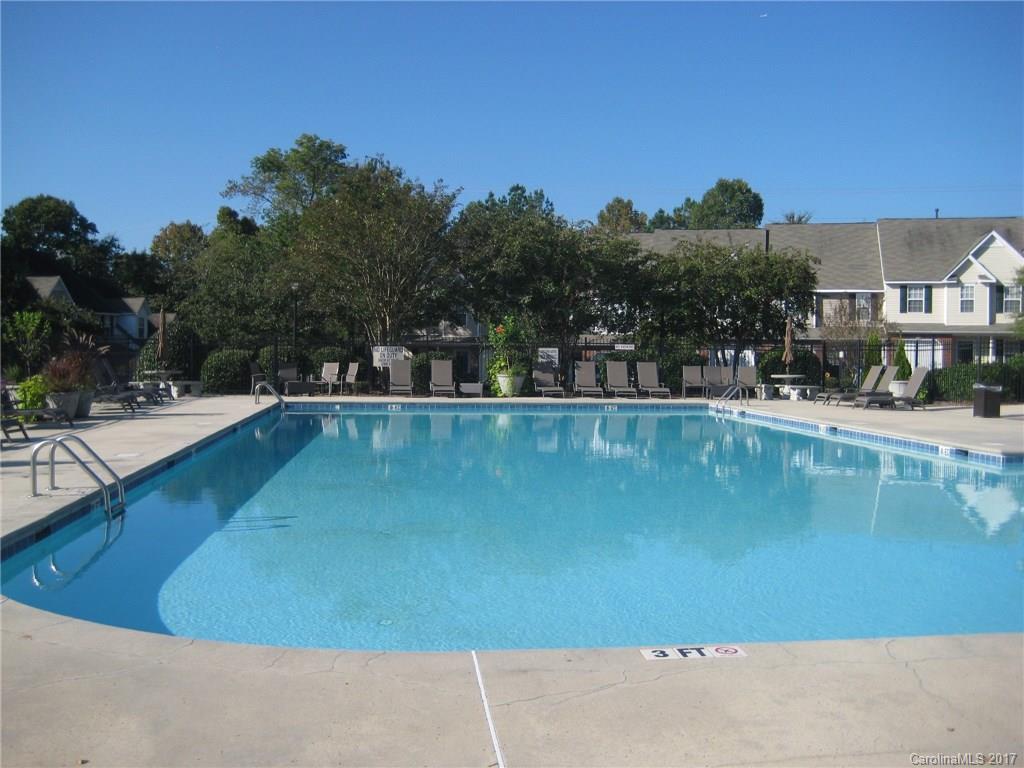 Lexington Commons - Residential