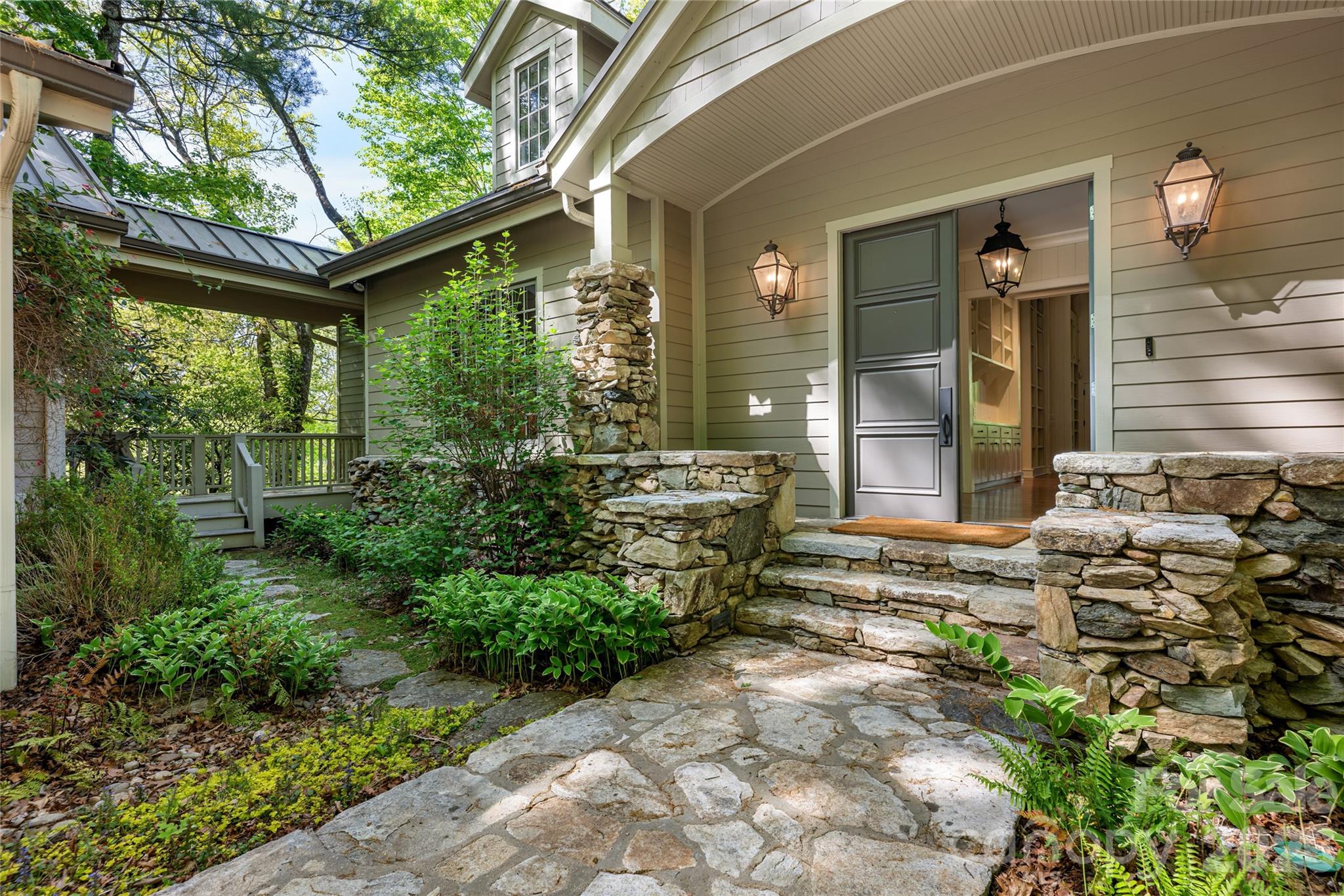 Lake Toxaway Estates - Residential