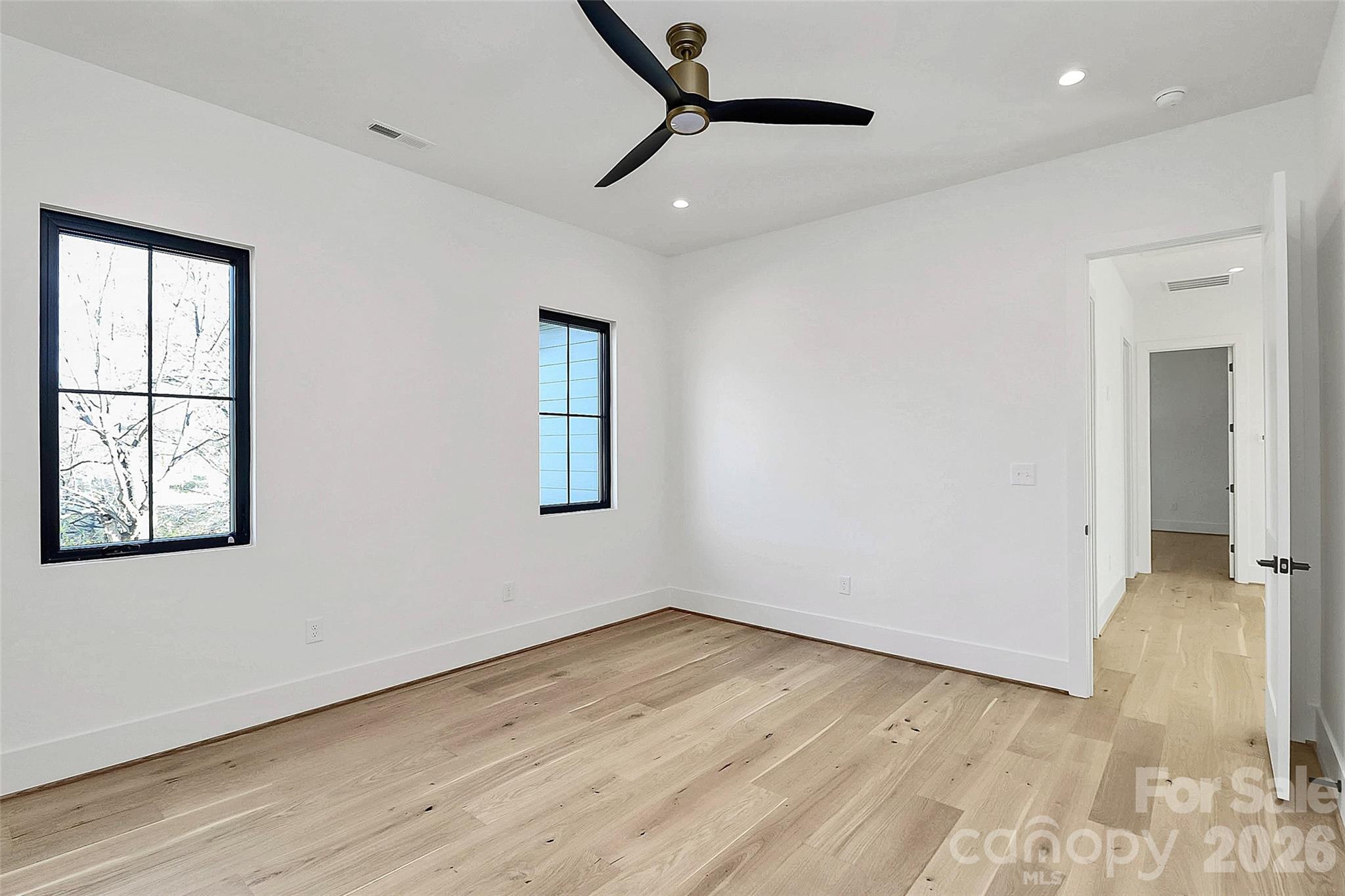 Villa Heights - Residential