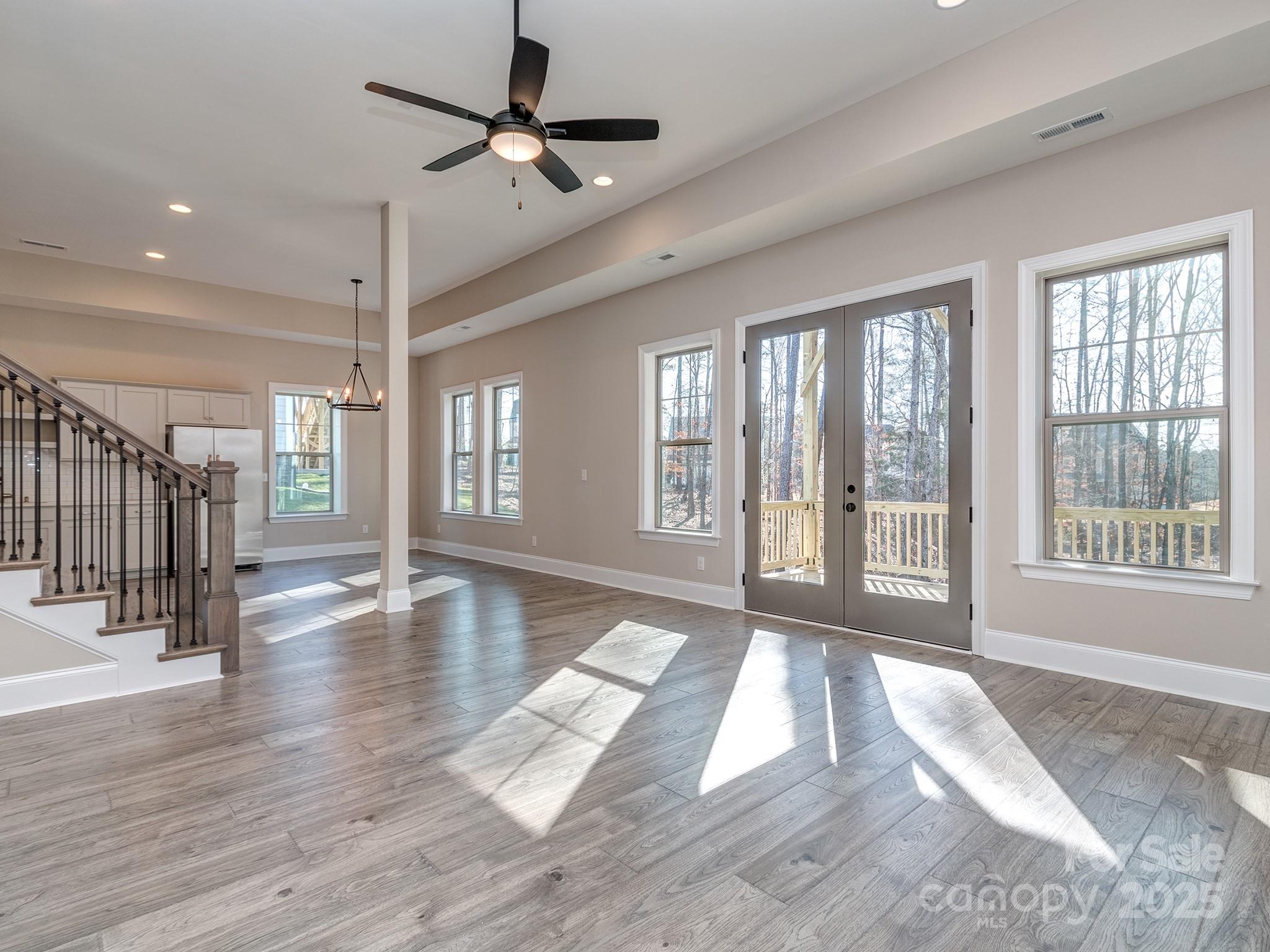 Seven Coves - Residential