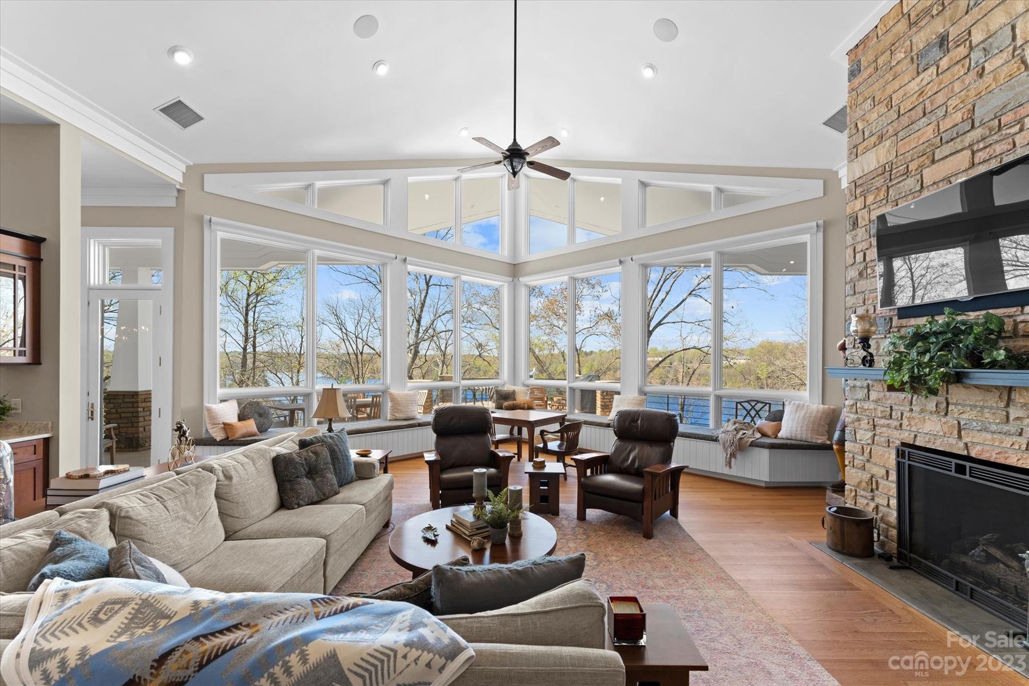 Windemere Island - Residential