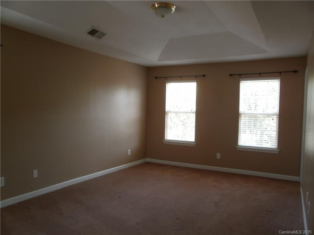 Hollythorn - Residential Lease