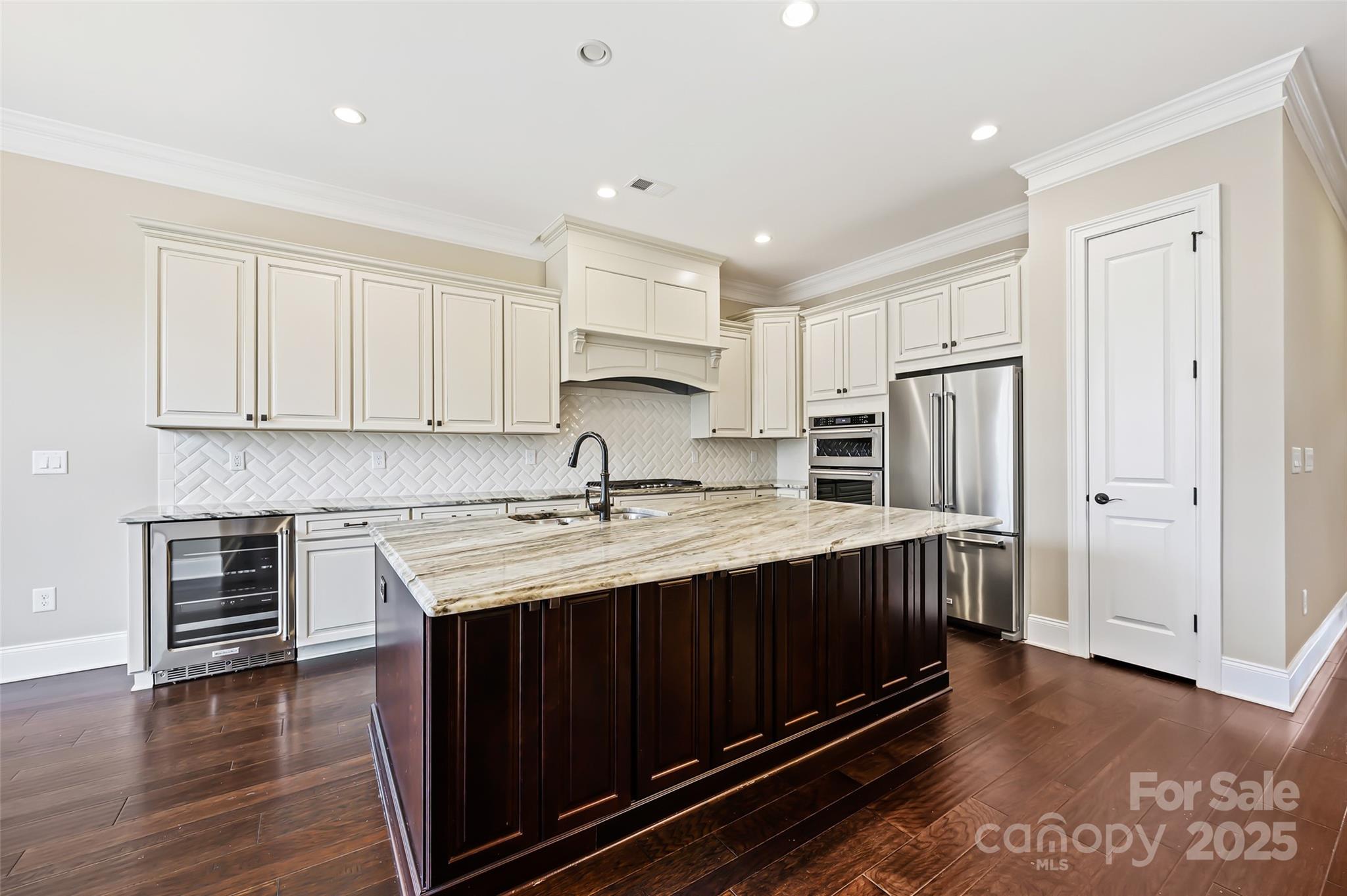 Regency at Palisades - Residential
