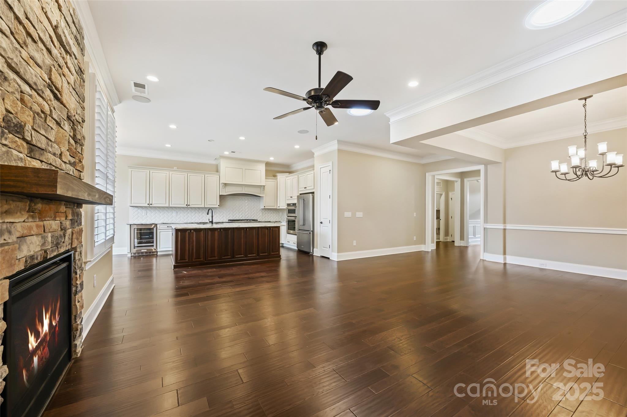 Regency at Palisades - Residential