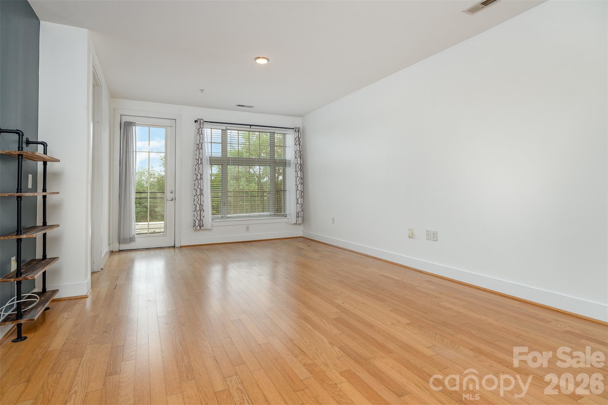 First Row Condominium - Residential