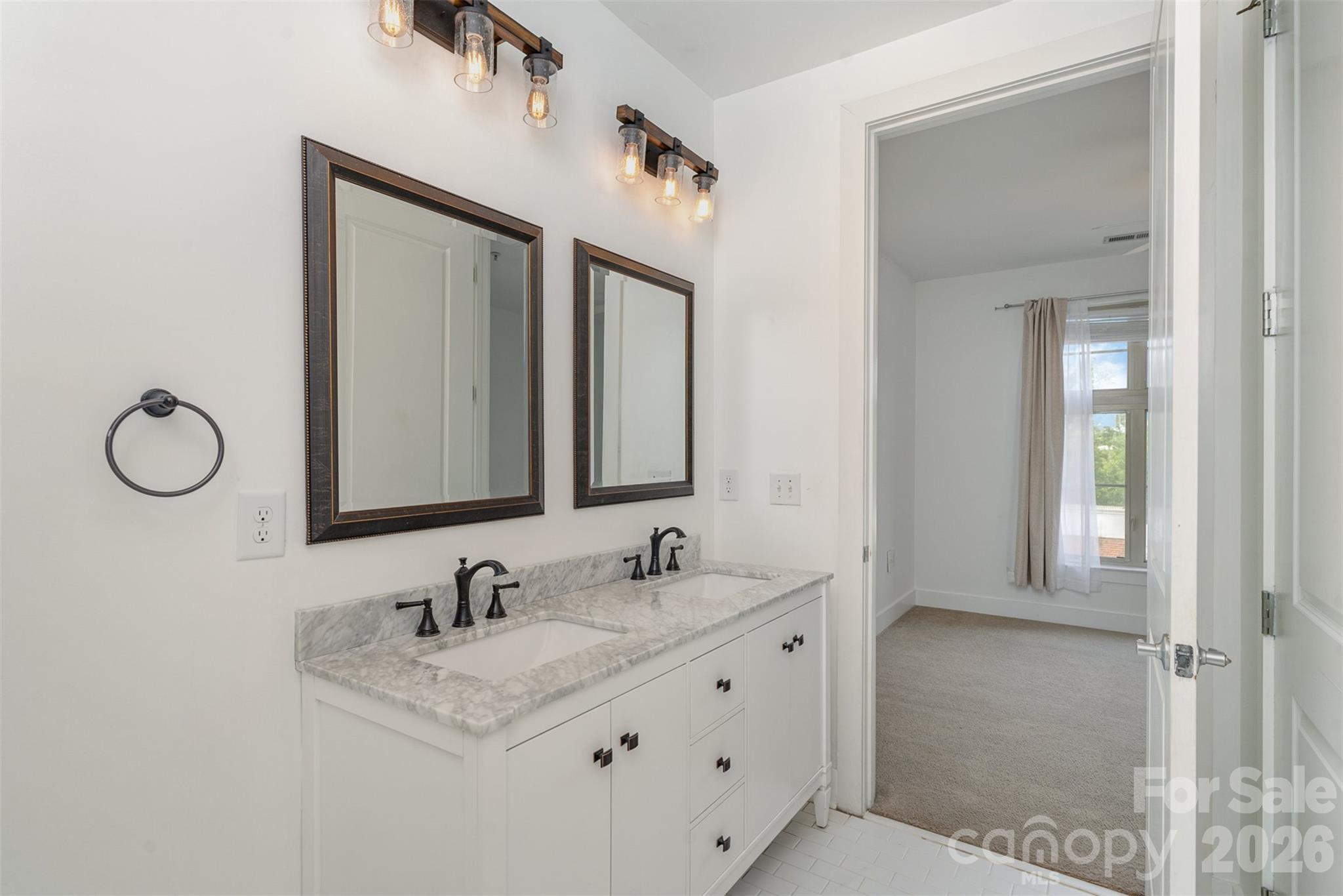 First Row Condominium - Residential