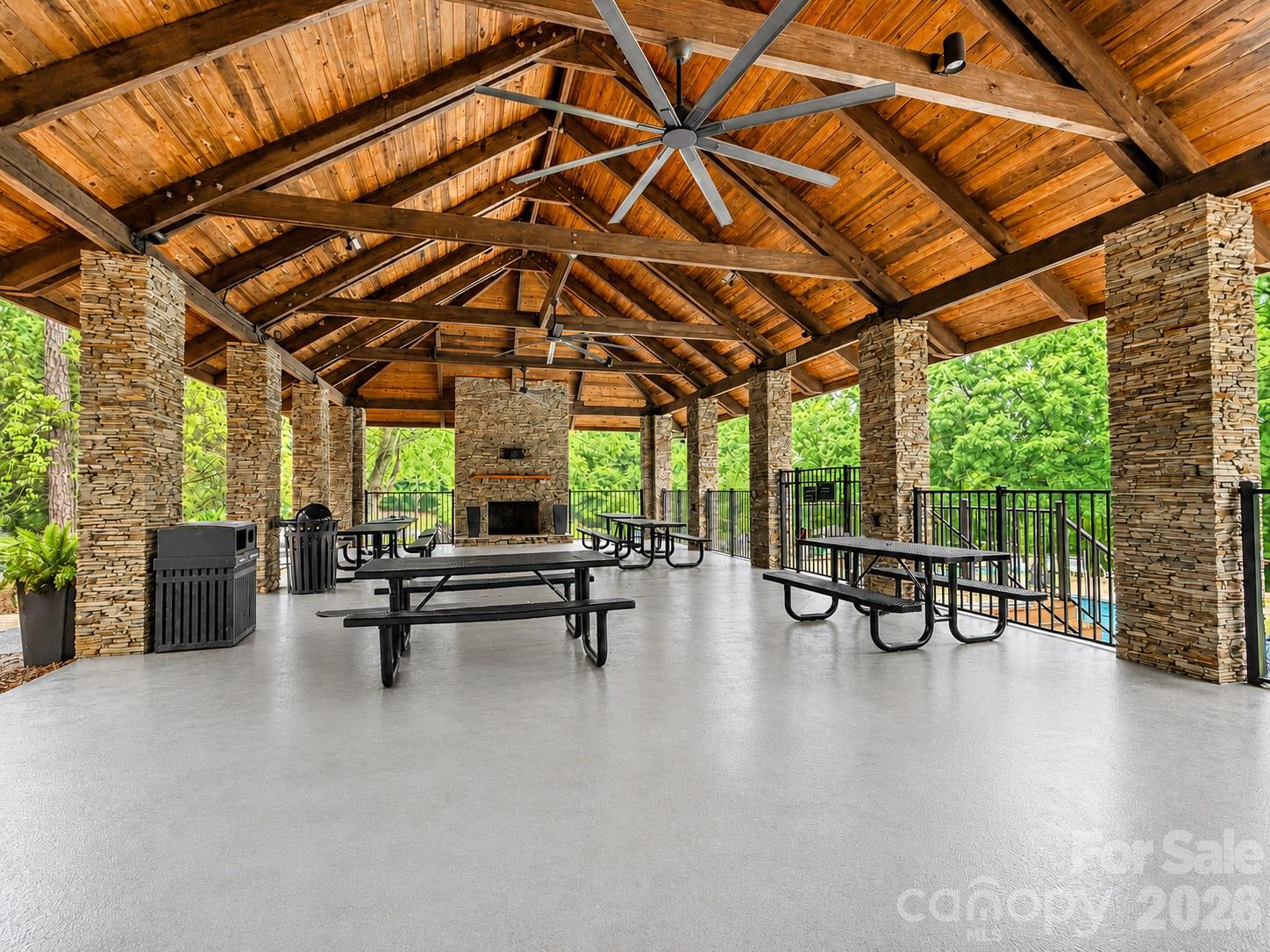 Thornhill - Residential