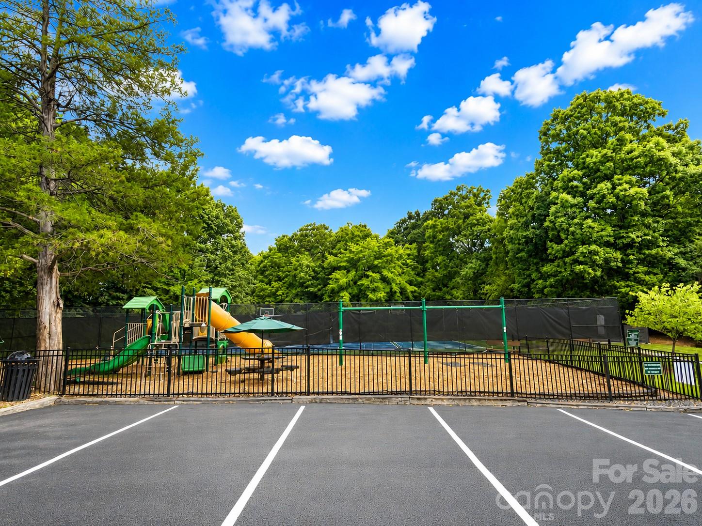 Thornhill - Residential