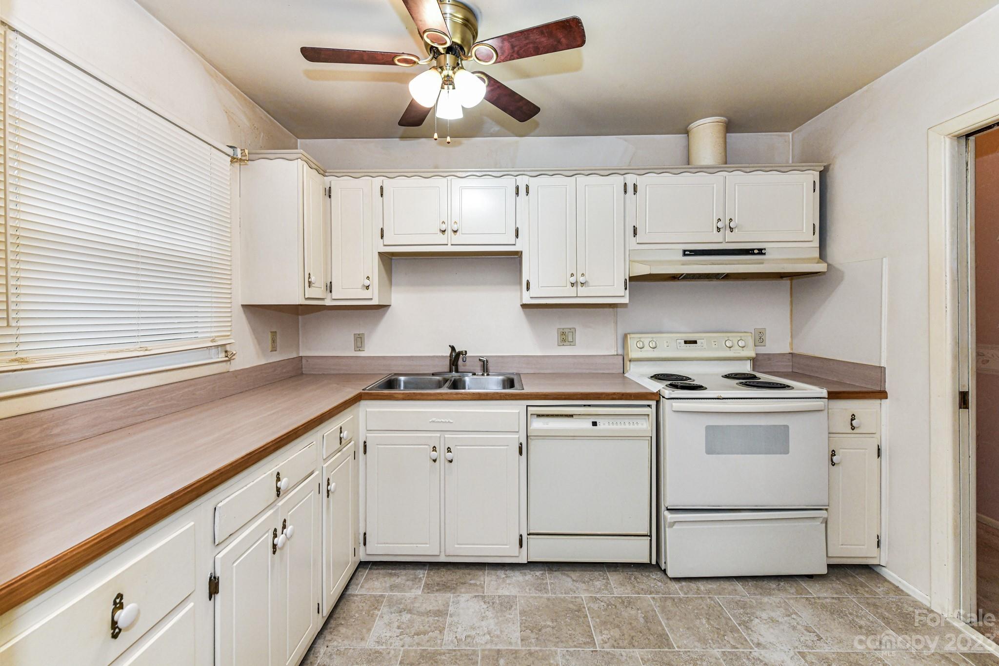 Eastbrook Woods - Residential