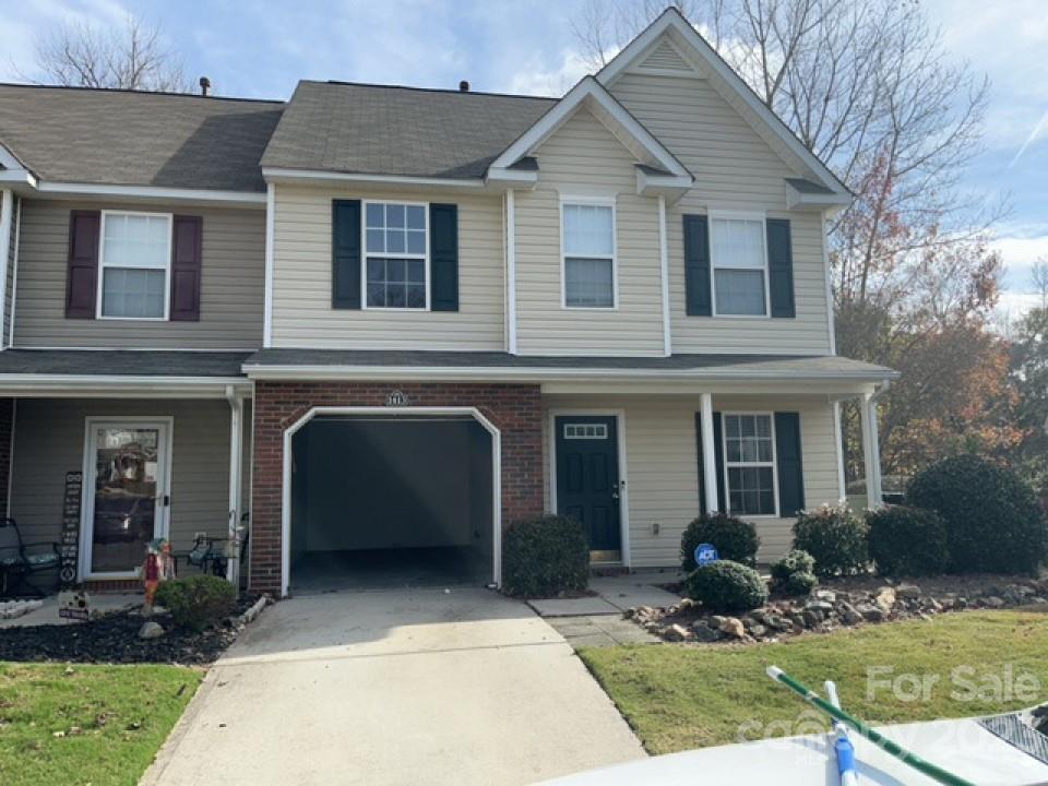 Beautiful 2 story end unit home with neutral paint and flooring throughout. Rear deck provides outdoor entertaining space with steps down into grassy common area. 1 car garage plus 1 driveway space.