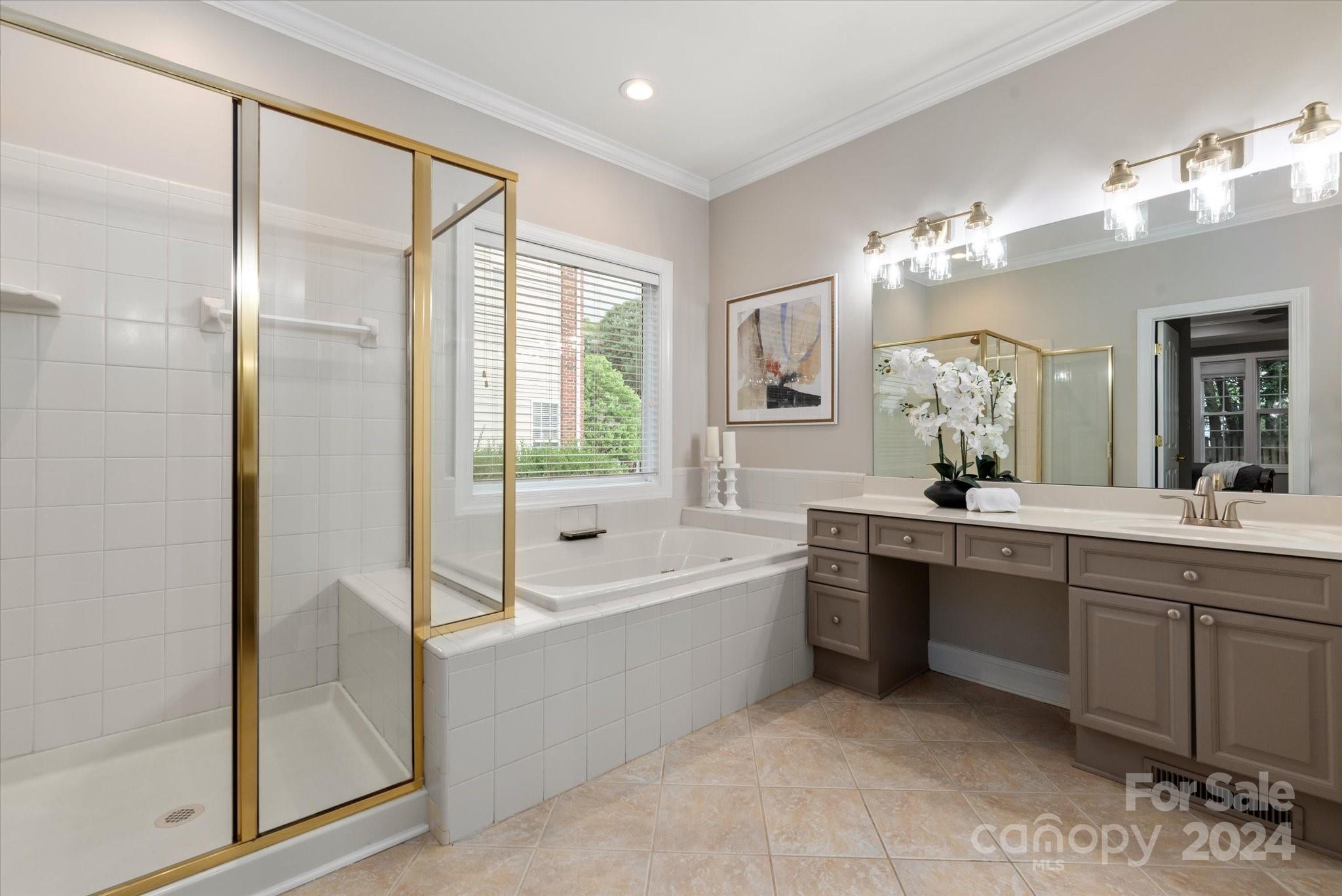 Hunter Oaks - Residential