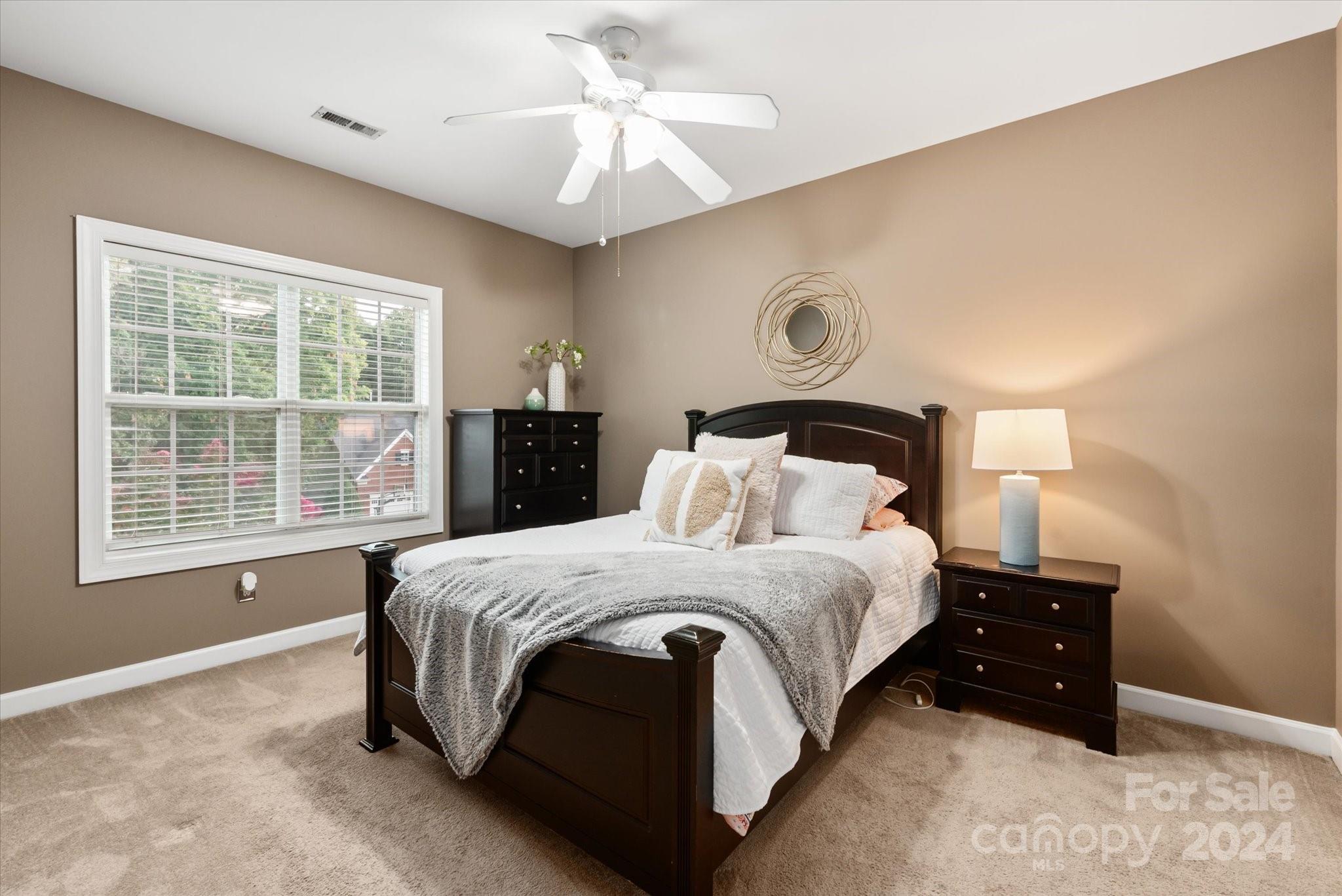 Hunter Oaks - Residential