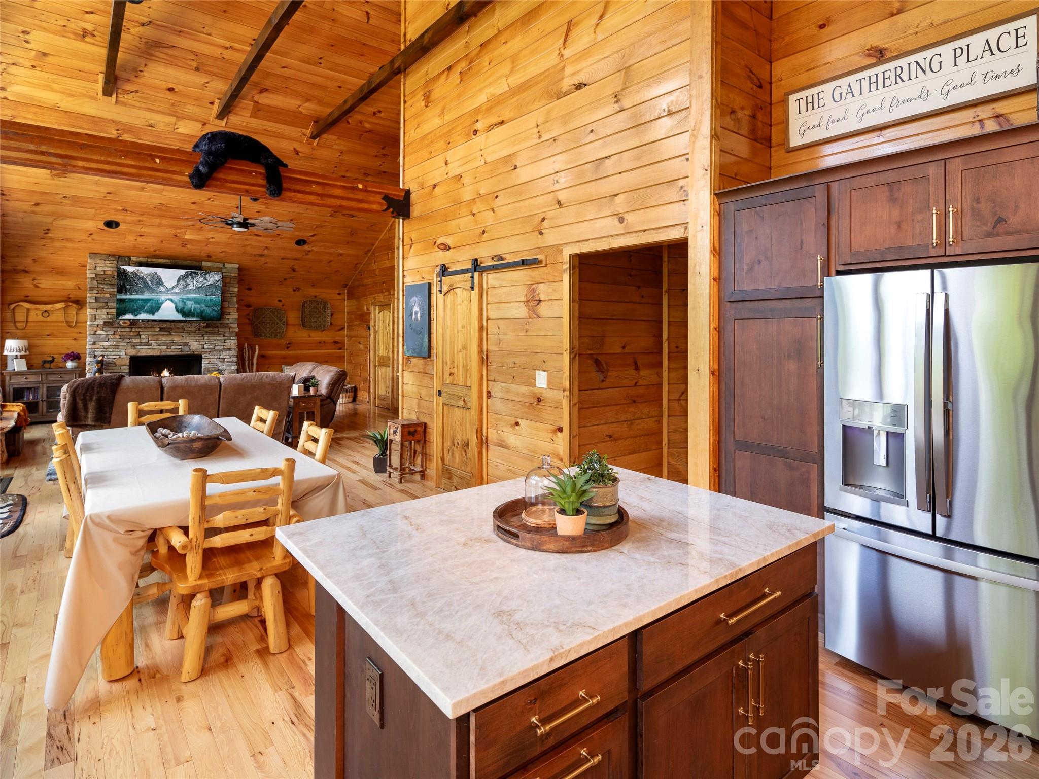 Carolina Log Homes - Residential