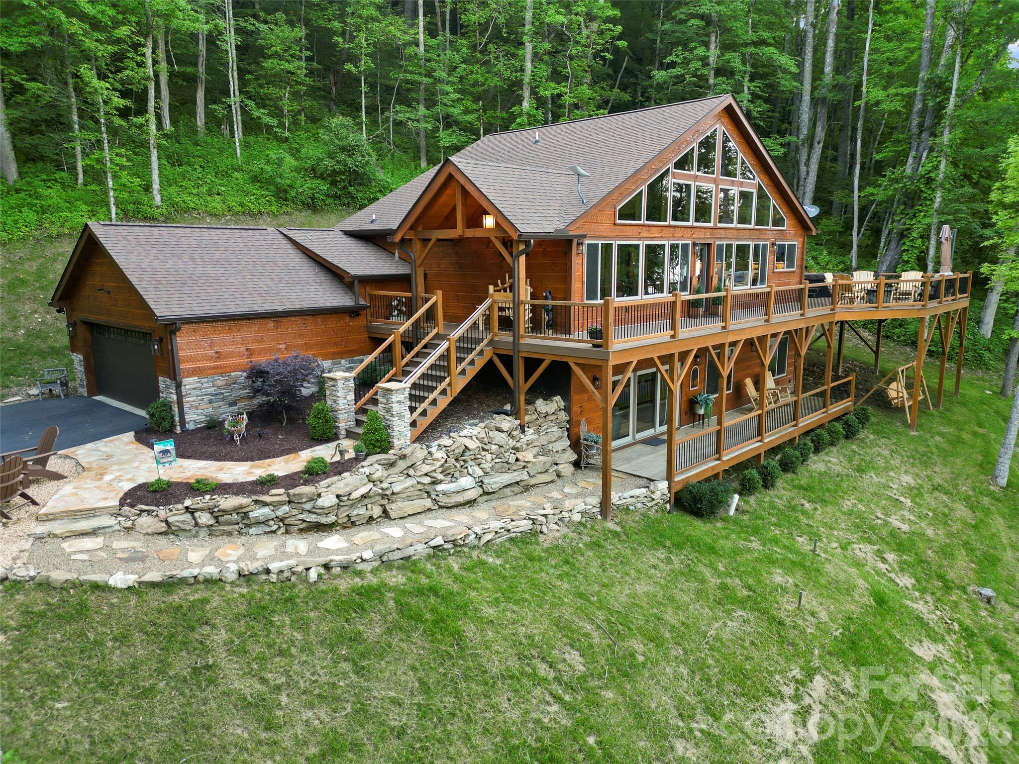 Carolina Log Homes - Residential