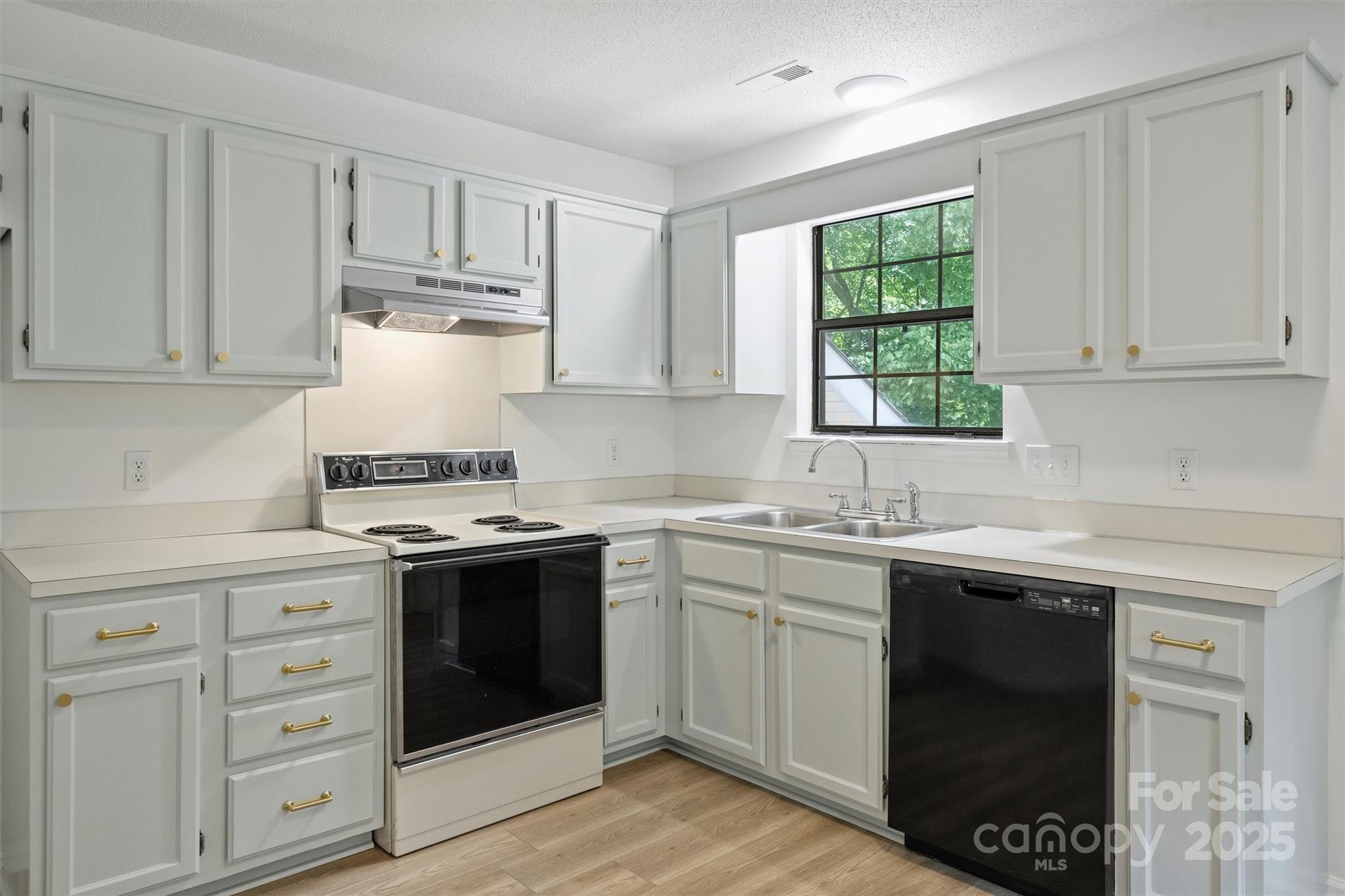 Stonehaven - Residential