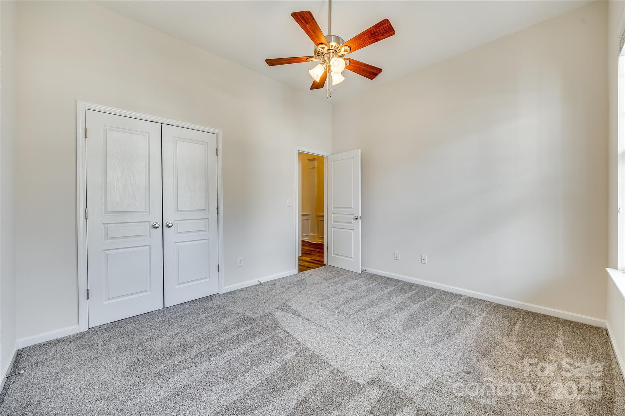 Ridge Pointe - Residential