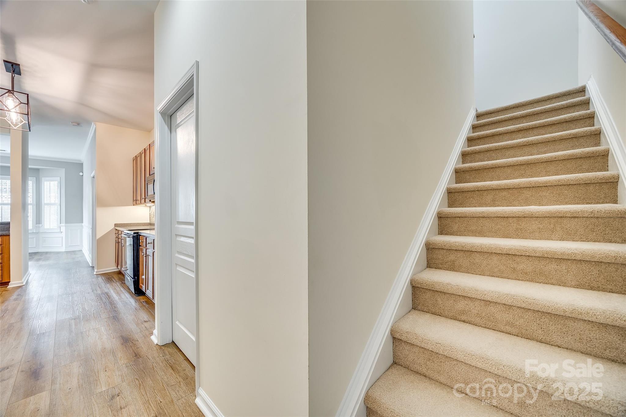 Ridge Pointe - Residential