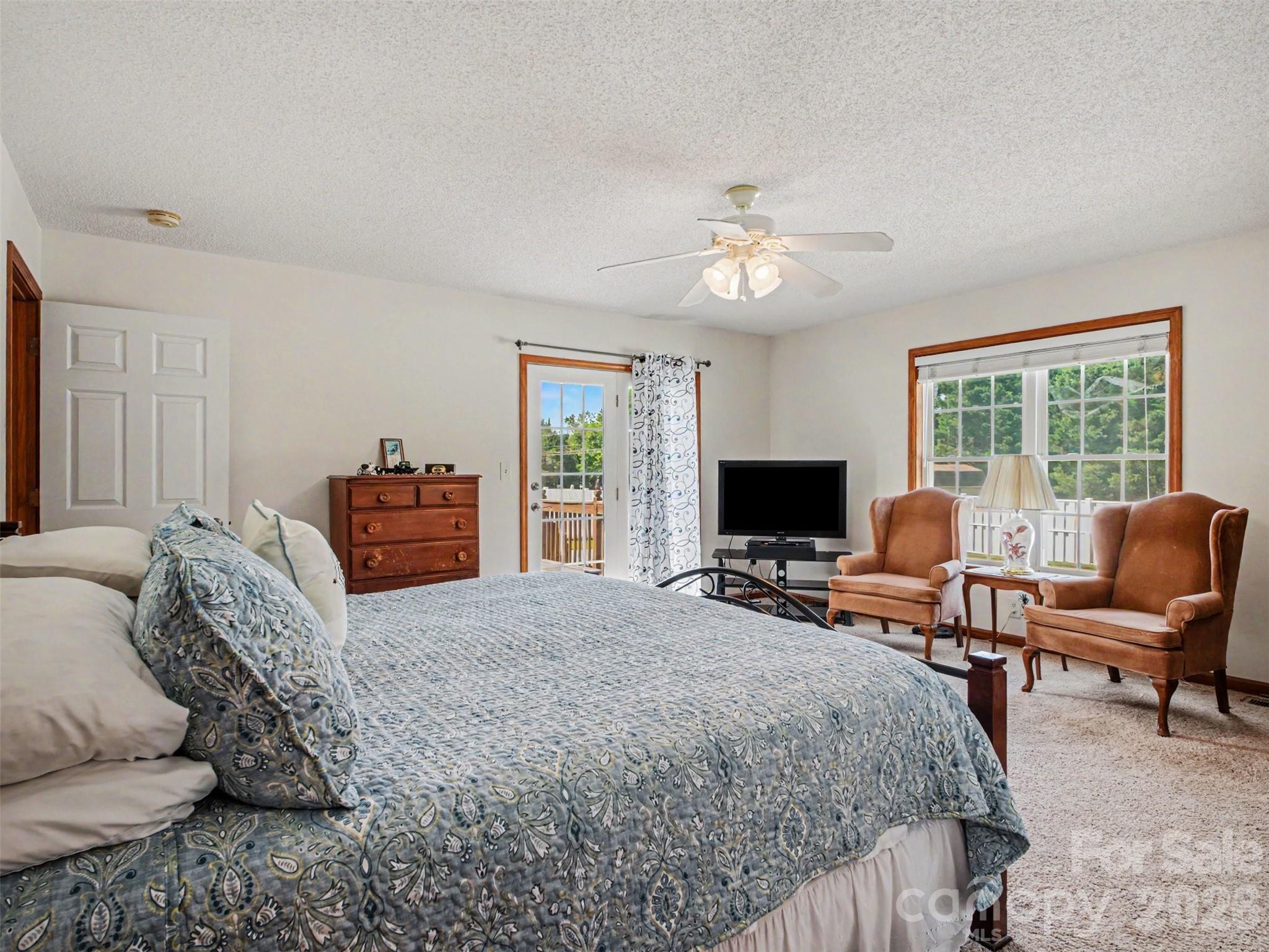 Deal Estates - Residential