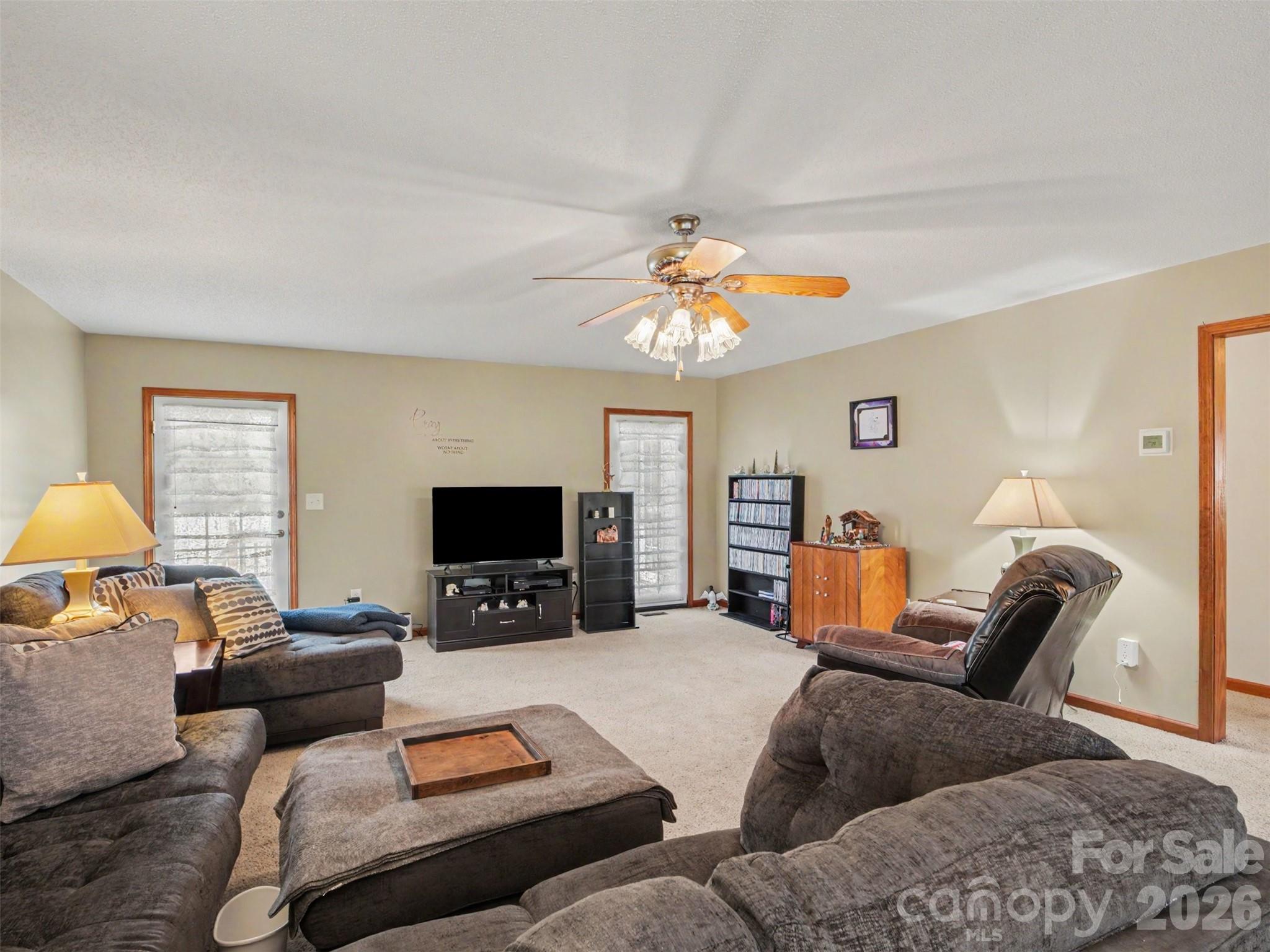 Deal Estates - Residential